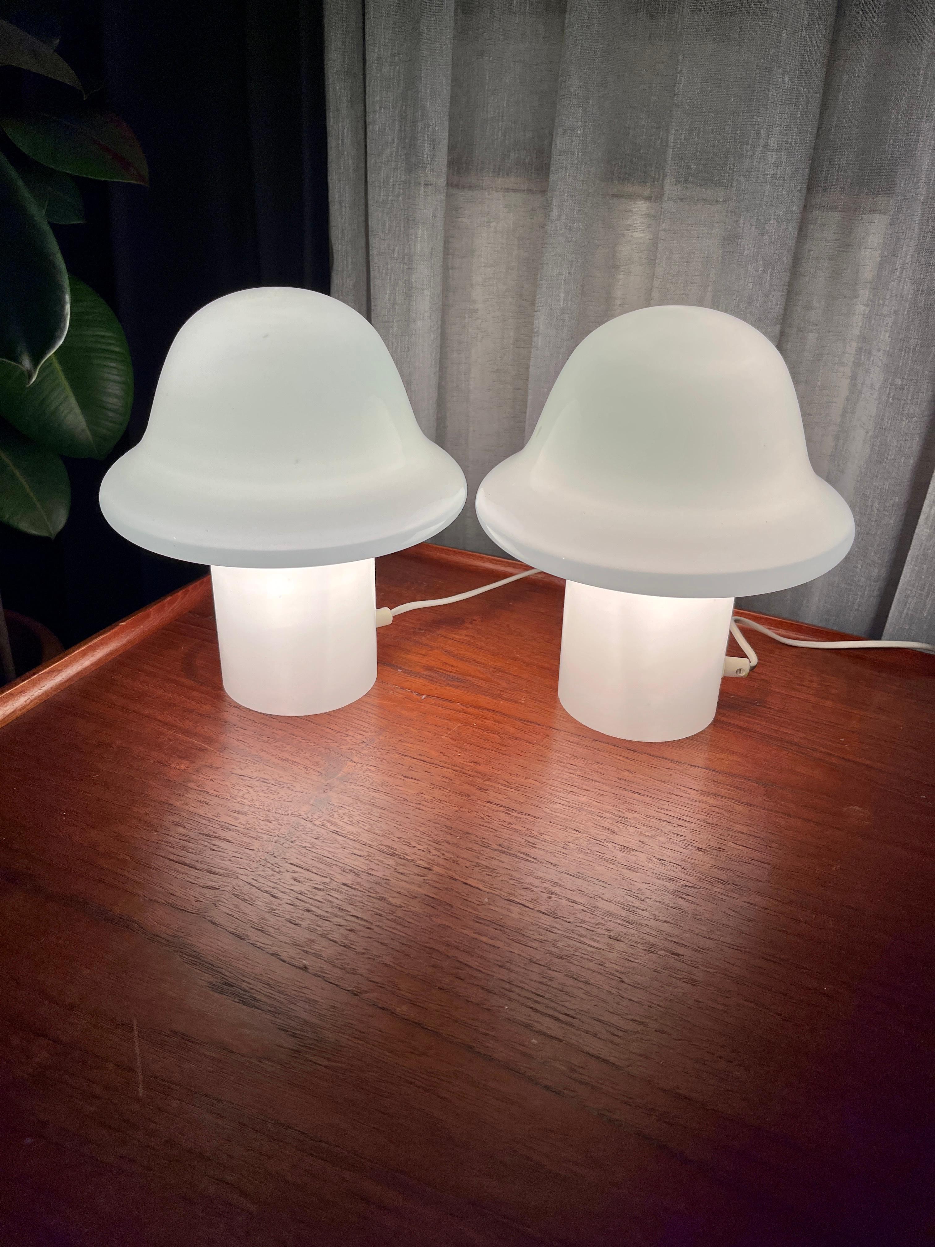 2 lampes de table de Peill & Putzer Excellent état - En vente à Hannover, DE