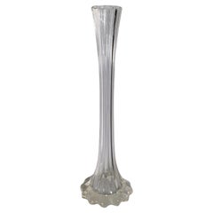 Jarrón de lirio vintage de 2' de alto, francés, cristal, funda de flor, mediados de siglo, circa 1950