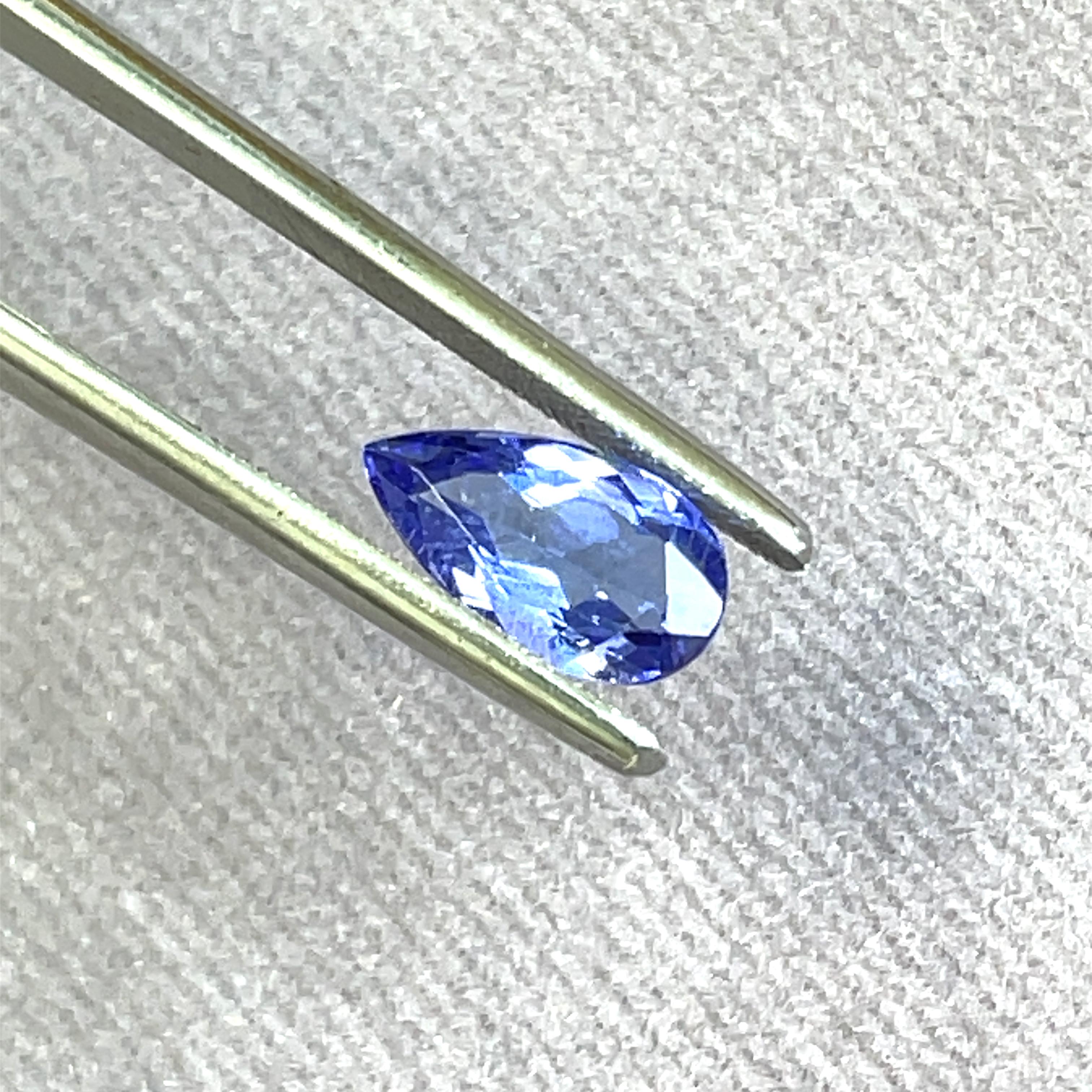 Pear Cut 2 Tanzanian Violetish Blue Pear Tanzanites Cts 4.05 With GRS Certificate For Sale