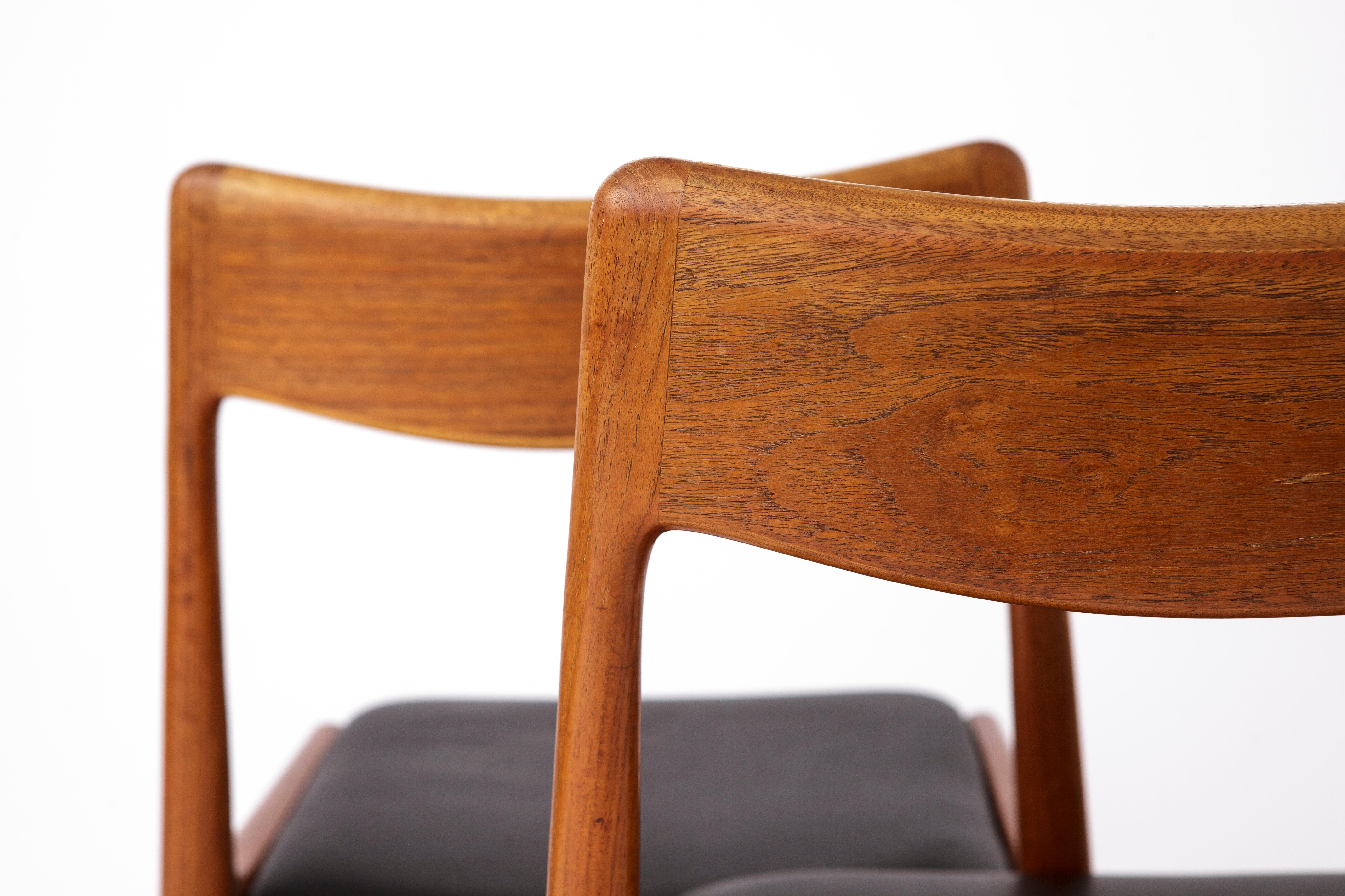 2 Teak Boomerang Dining Chairs by Alfred Christensen for Slagelse Mobelvaerk In Good Condition For Sale In Hannover, DE