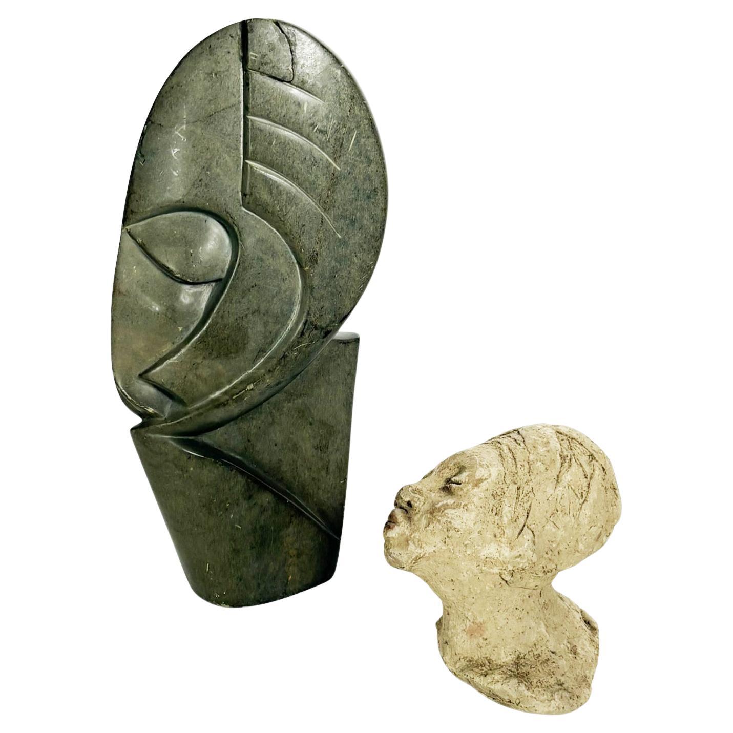 2 Skulpturen aus Terrakotta und Stein, Frankreich, 20. im Angebot