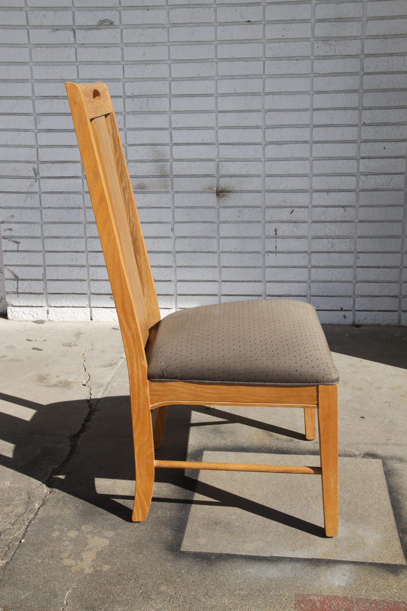 2 Thomasville Furniture Oak Dining Chairs In Good Condition In Pasadena, TX