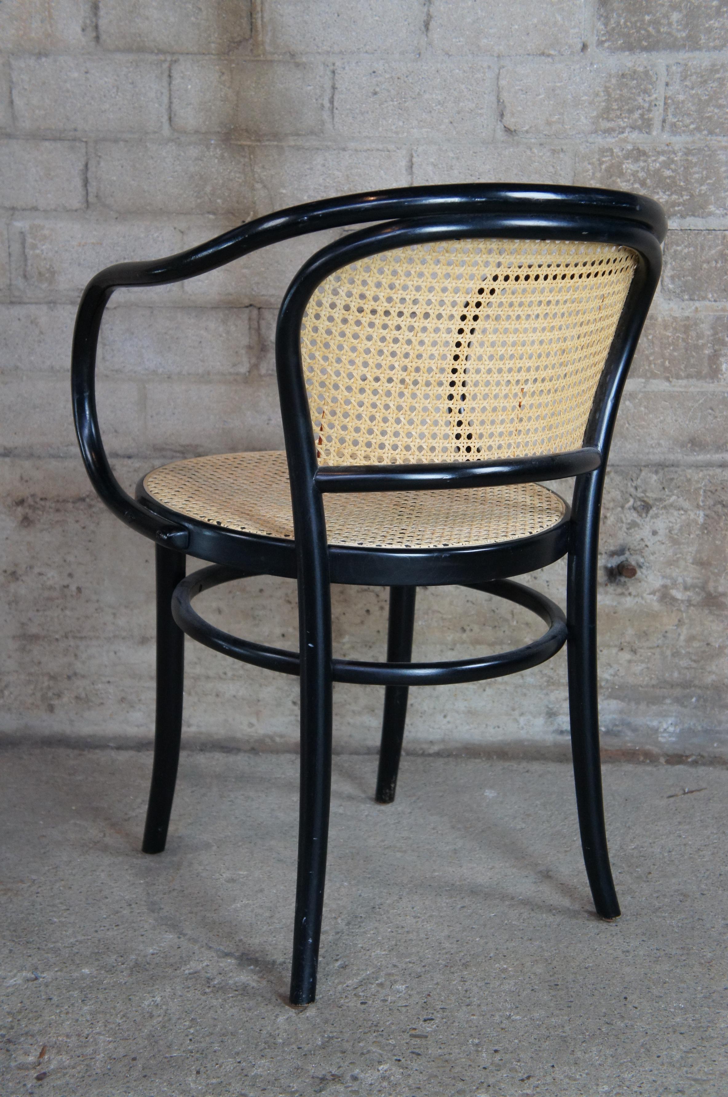 2 Thonet Italian Black Bentwood Cafe Bistro Arm Chairs Caned Parlor Dining In Good Condition In Dayton, OH