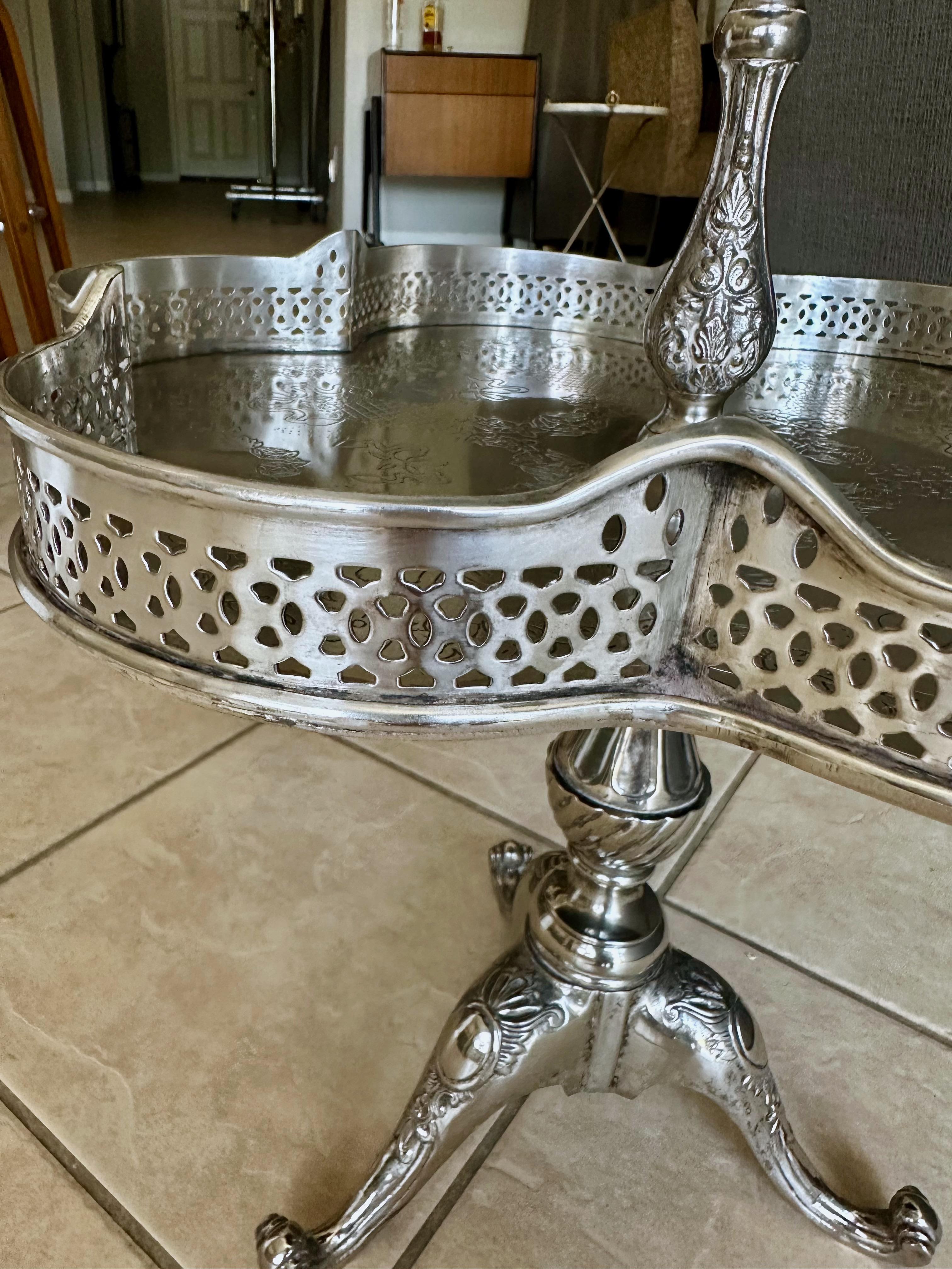 2-Tier Regency Silverplate Dessert/Beverage Etagere Display Table For Sale 4