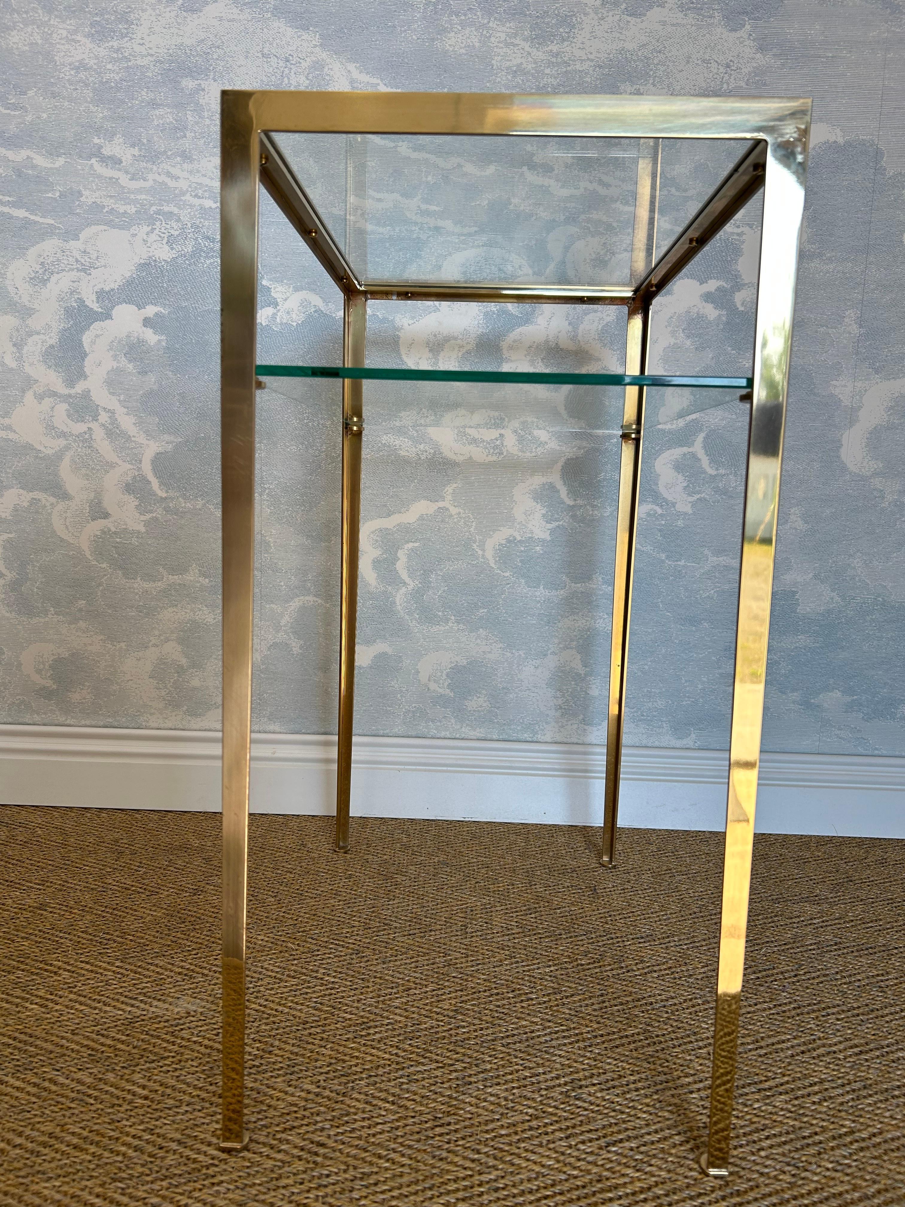 2-Tiered Brass Side Table by Vereinigte Werkstätten, Germany 1960's In Good Condition For Sale In Cork, IE