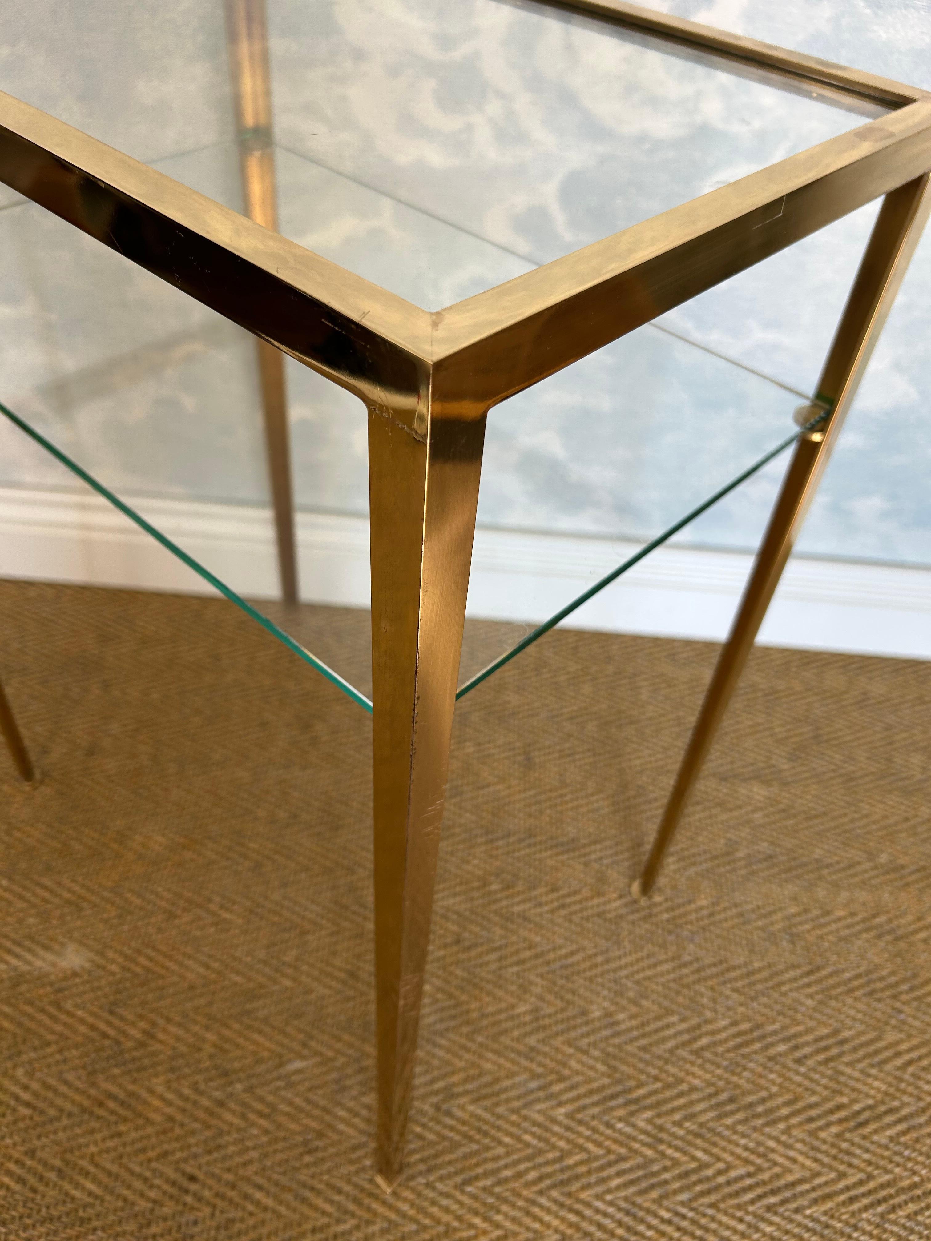 2-Tiered Brass Side Table by Vereinigte Werkstätten, Germany 1960's For Sale 1