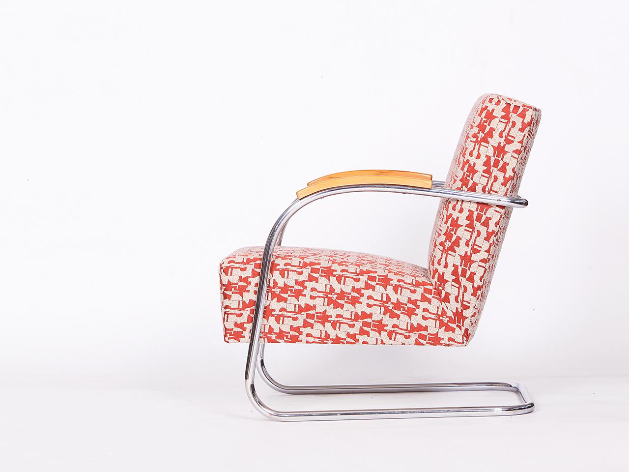 2 Tubular Steel Lounge Chairs with Foot Stool by Mücke-Melder 1930s For Sale 4