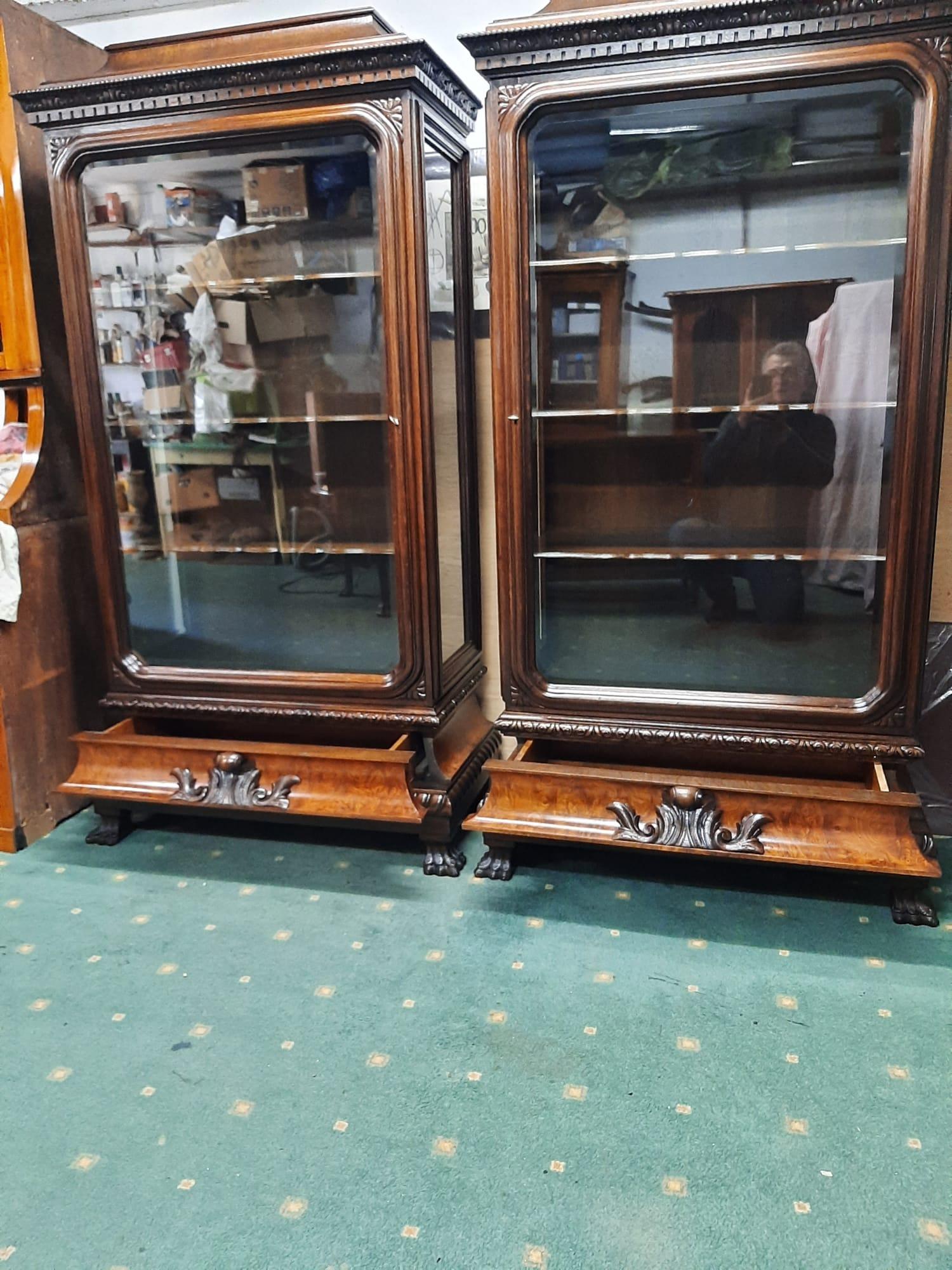2 ventanas gemelas de estilo neorrenacentista en Bueno estado para la venta en Kraków, Małopolska