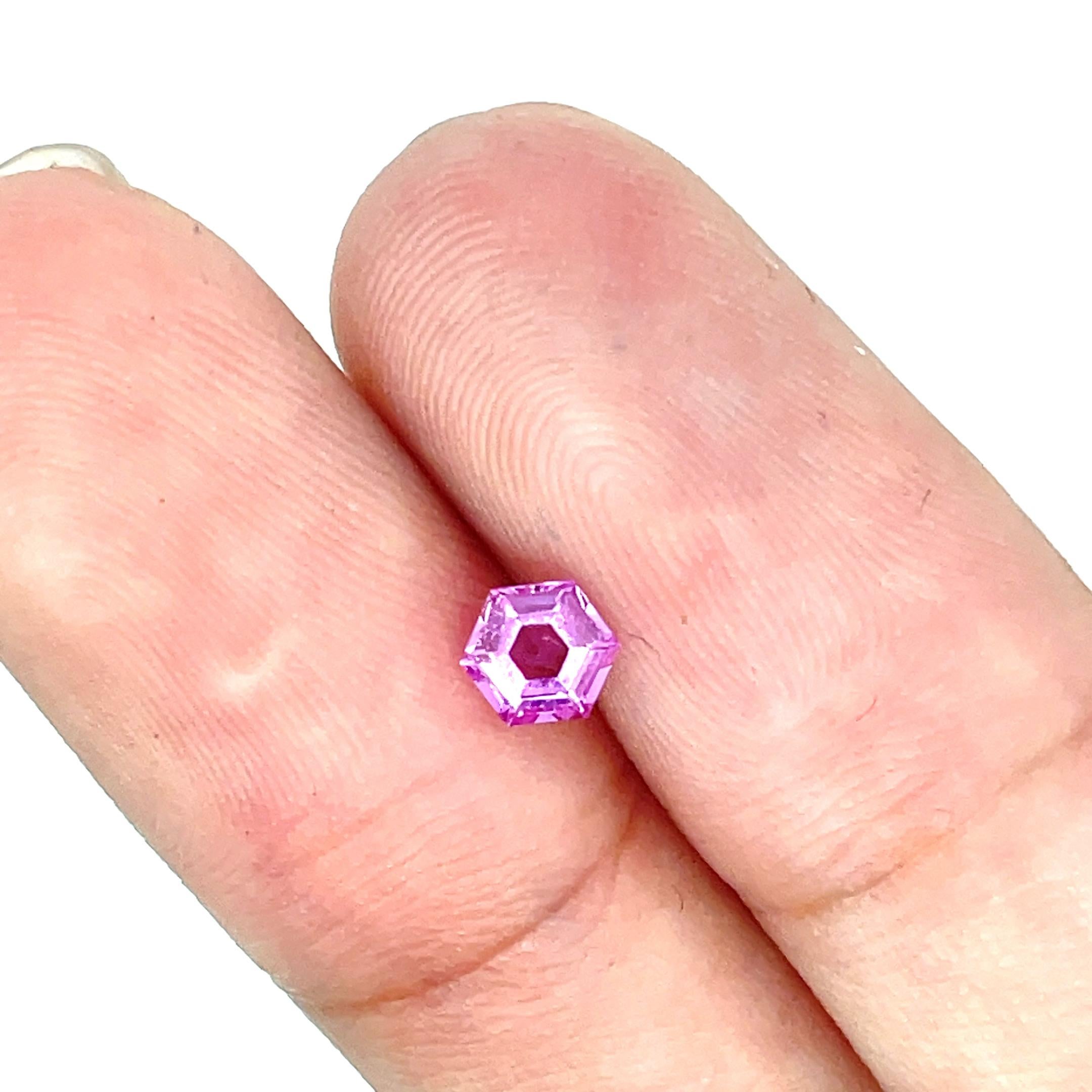 2 Unheated Pink Sapphire Hexagons Cts 0.85 For Sale 5