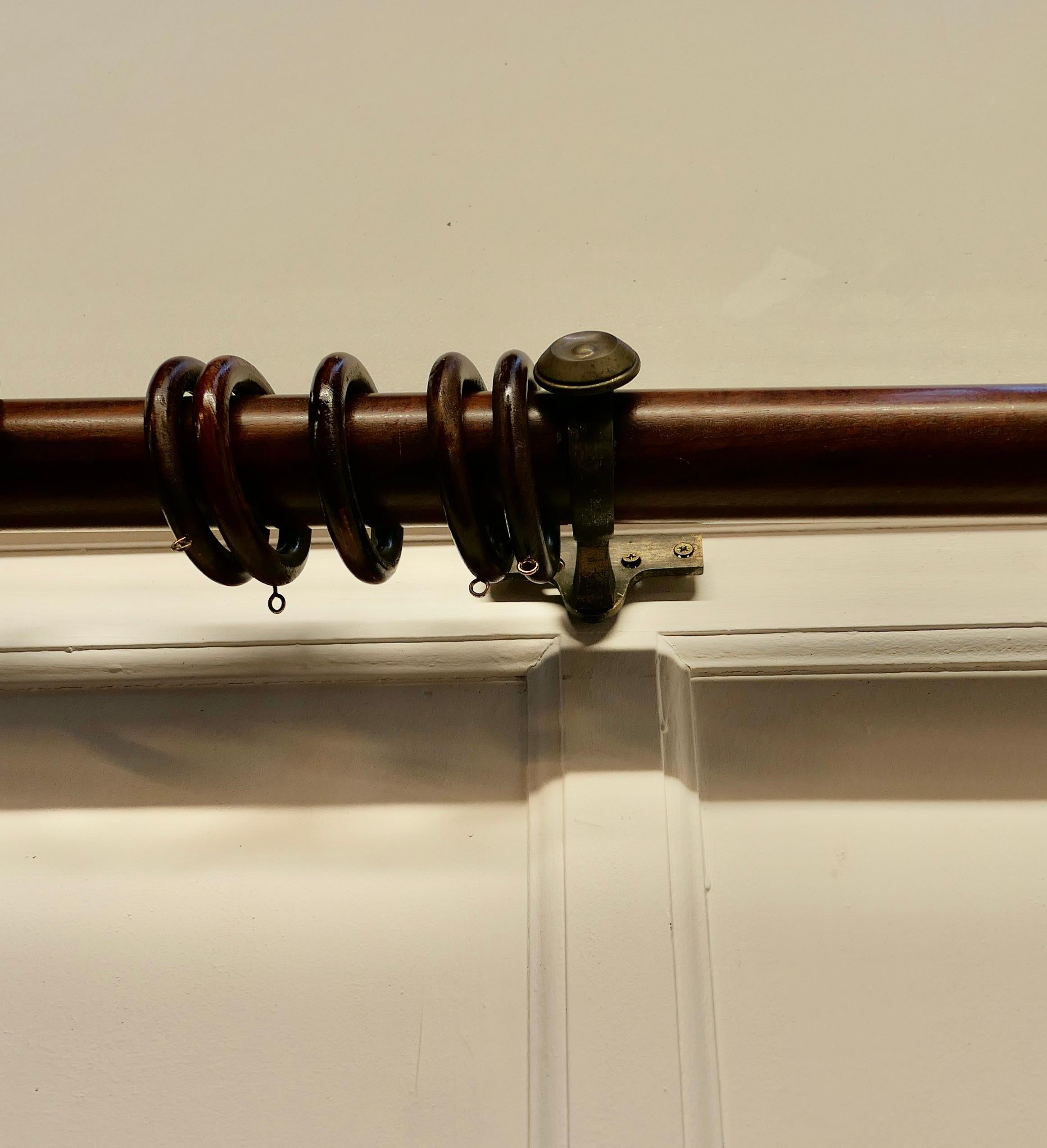 2 Victorian Curtain Poles with Rings 2 Matching Poles For Sale 2