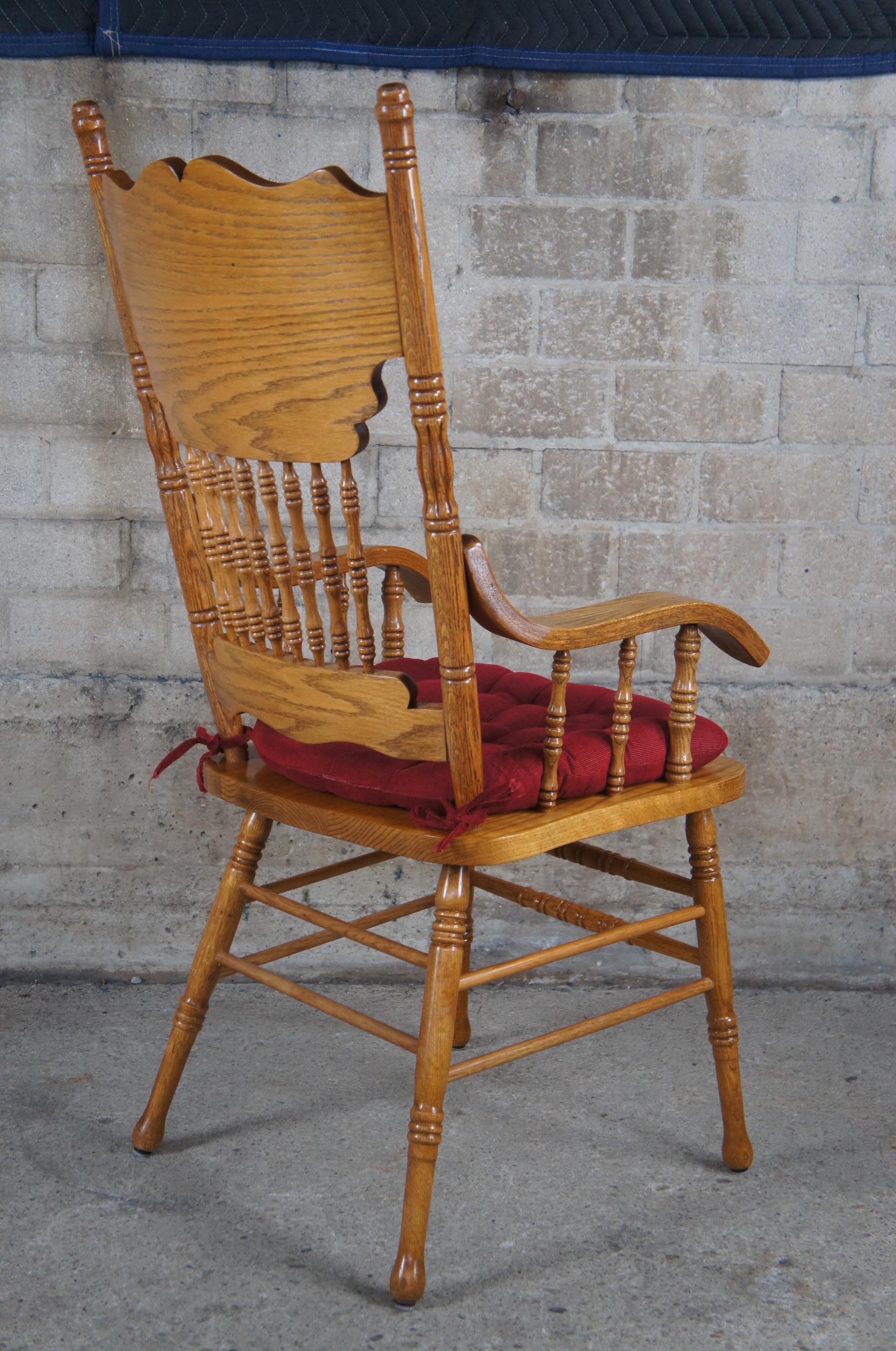 red cushion chair