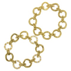 (2) Vintage 18k Gold Interlocking Textured Twisted Wire w/ Diamond Bracelet Set