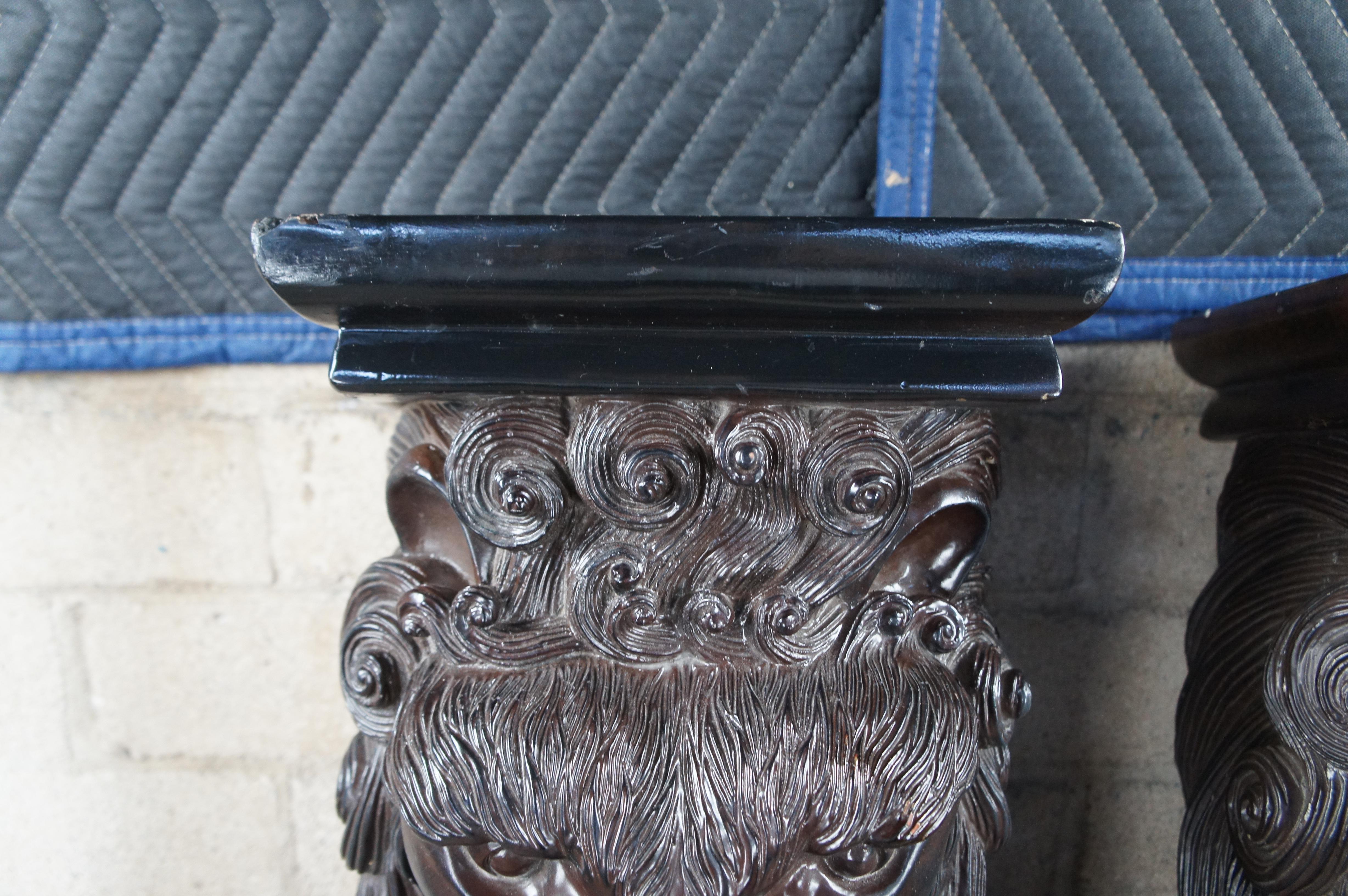 2 architektonische Vintage-Skulpturenständer mit Löwenkopf und Krappen, Korbeln, Säulen und Säulen, Pillen, 49