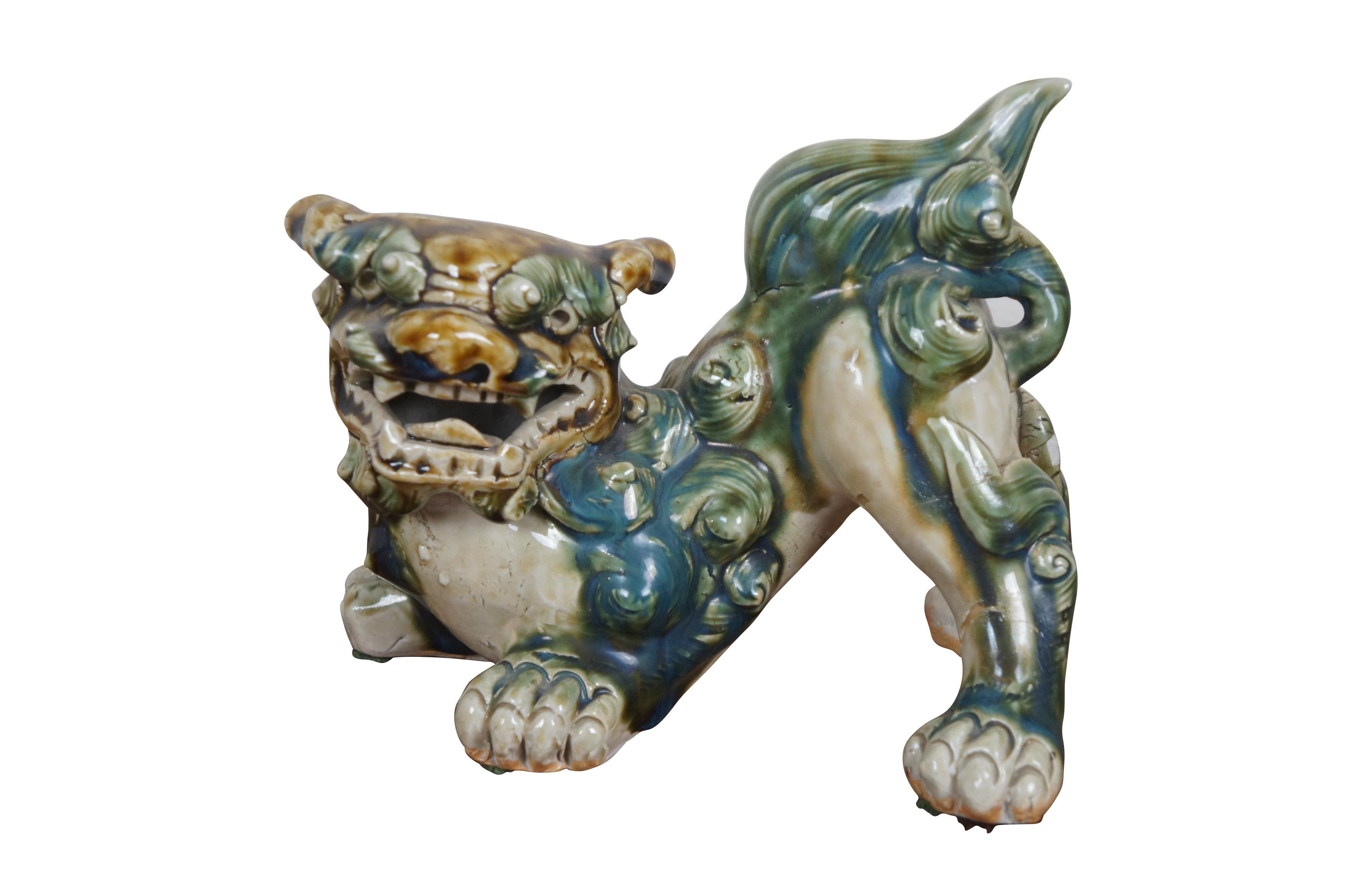 Japonisme 2 Vintage Ceramic Okinawa Shishi Shisa Guardain Lion Fu Foo Dog Figurines 8