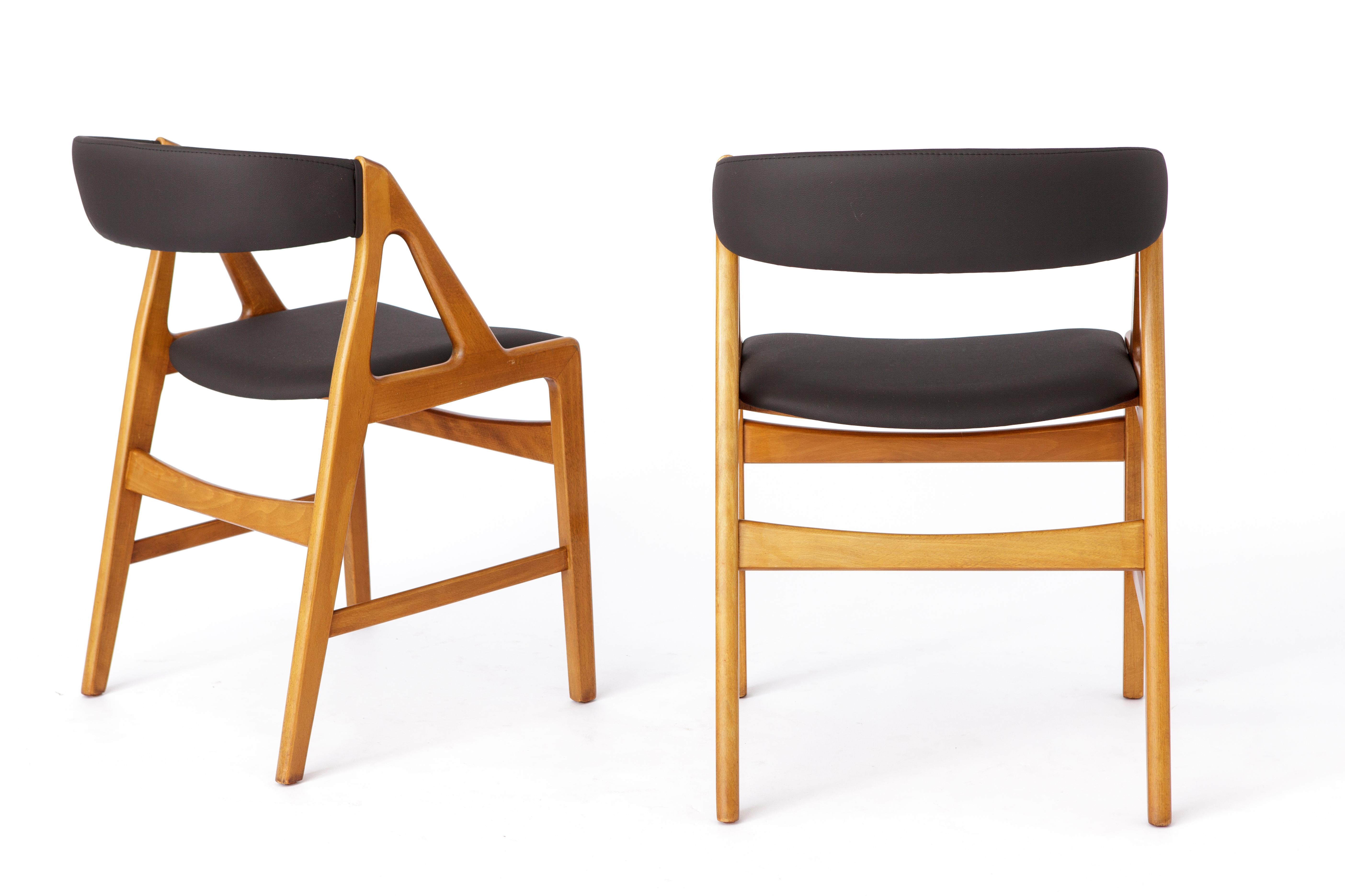 Mid-Century Modern 2 Vintage Chairs by Henning Kjaernulf, Denmark 1960s For Sale