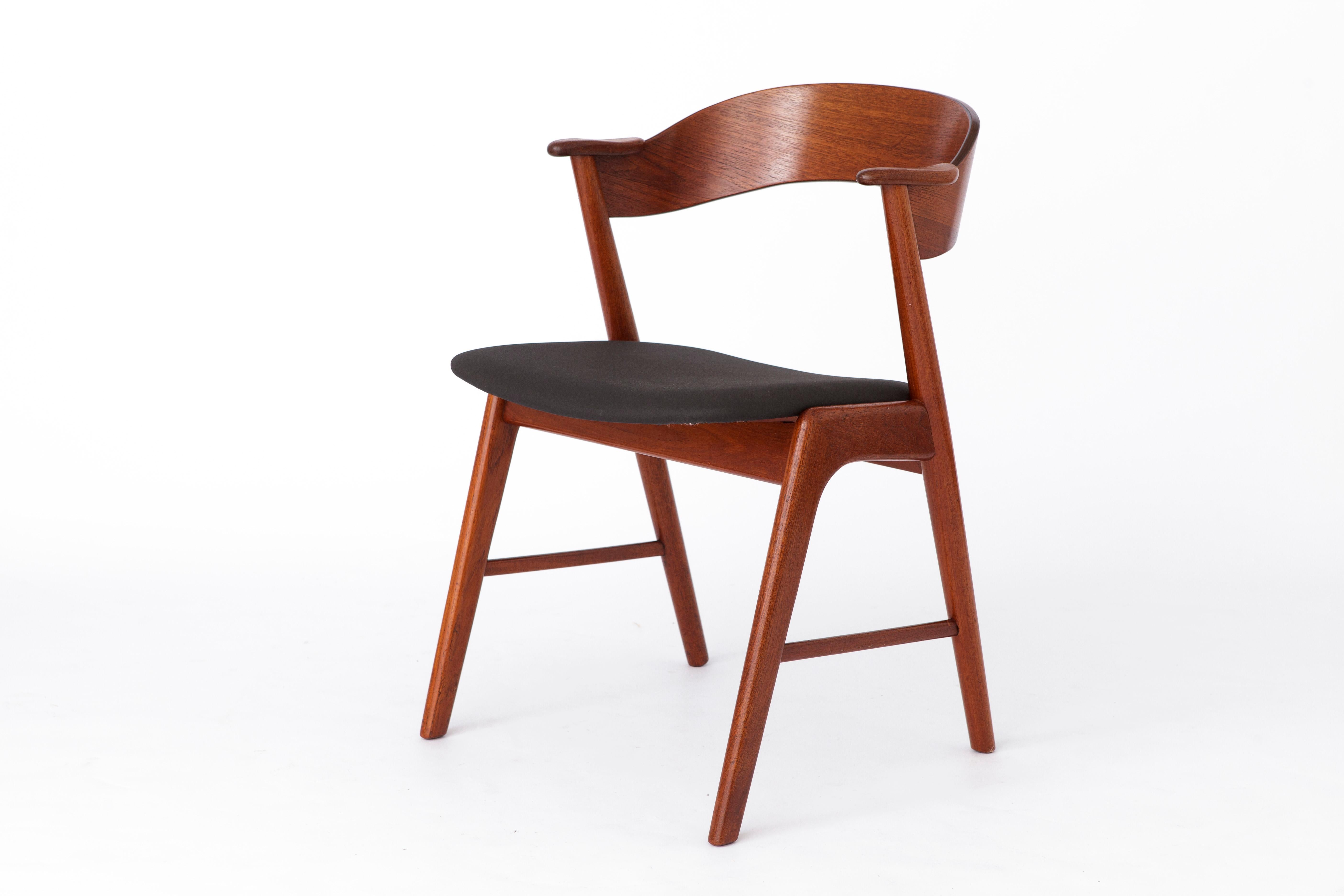 2 Vintage Chairs by Korup Stolefabrik, 1960s Danish Teak 3