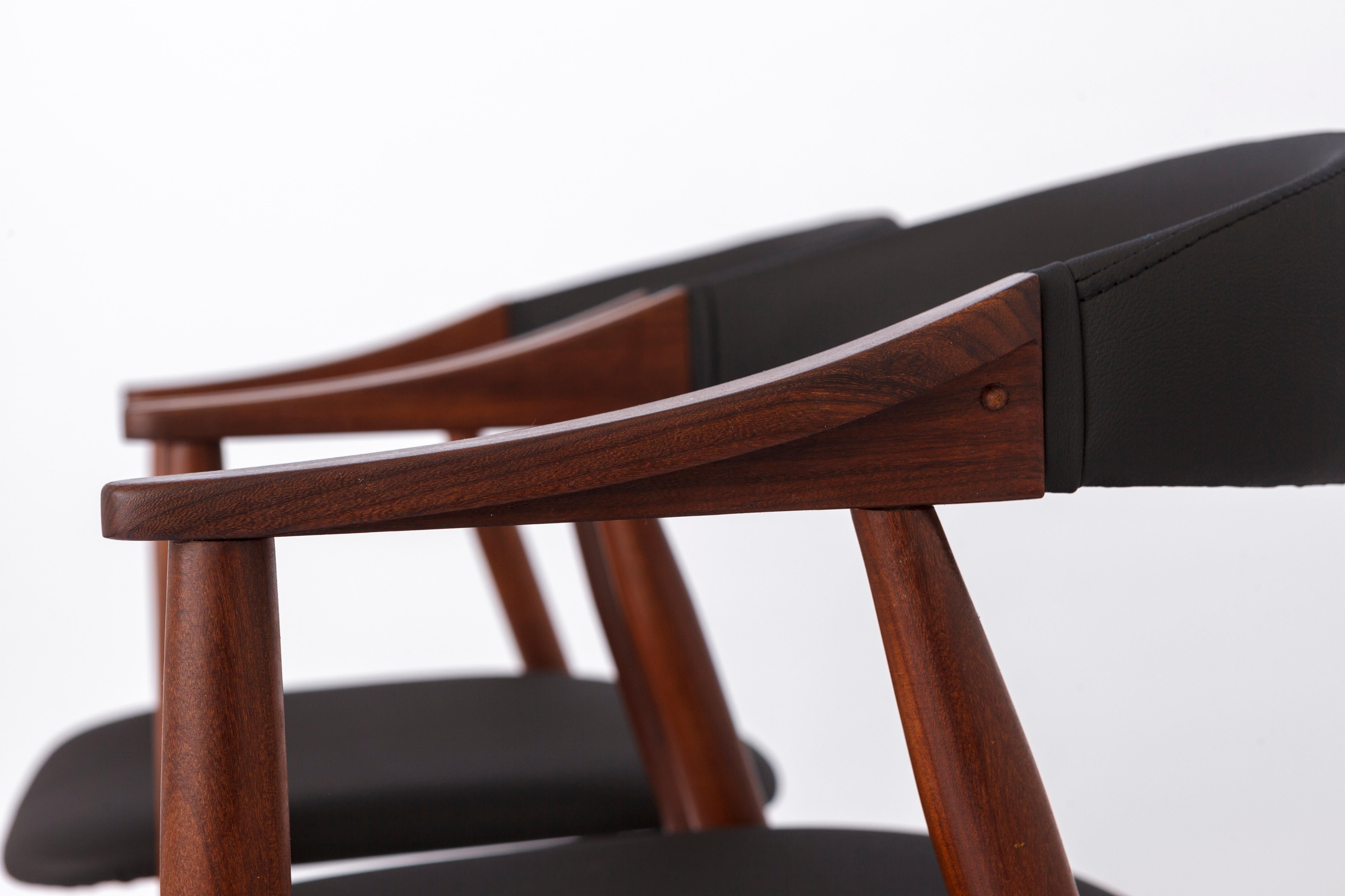 2 Vintage Chairs by Thomas Harlev, Model 213, Danish, for Farstrup, Teak, 1960s. For Sale 1
