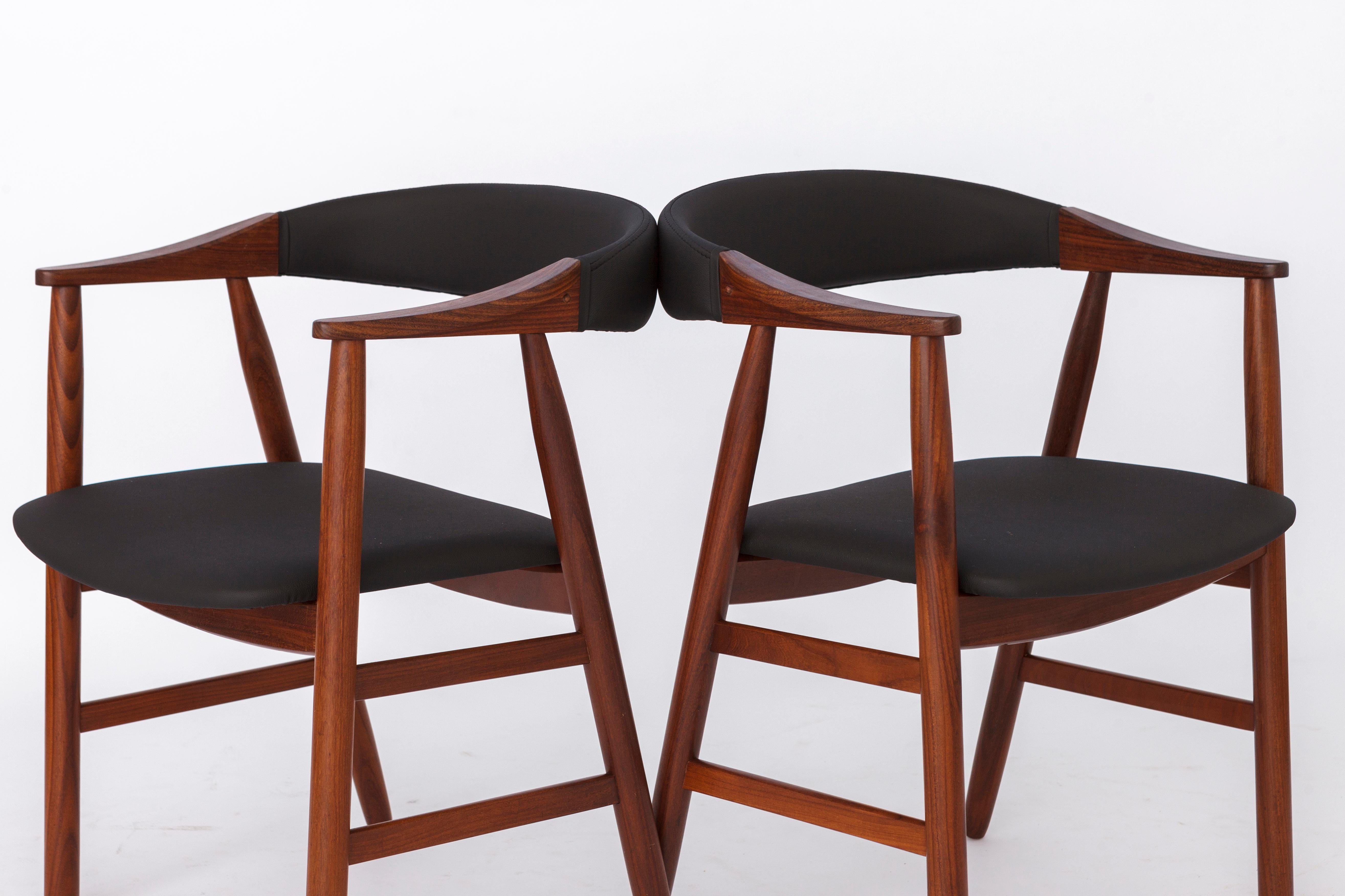 2 Vintage Chairs by Thomas Harlev, Model 213, Danish, for Farstrup, Teak, 1960s. For Sale 3