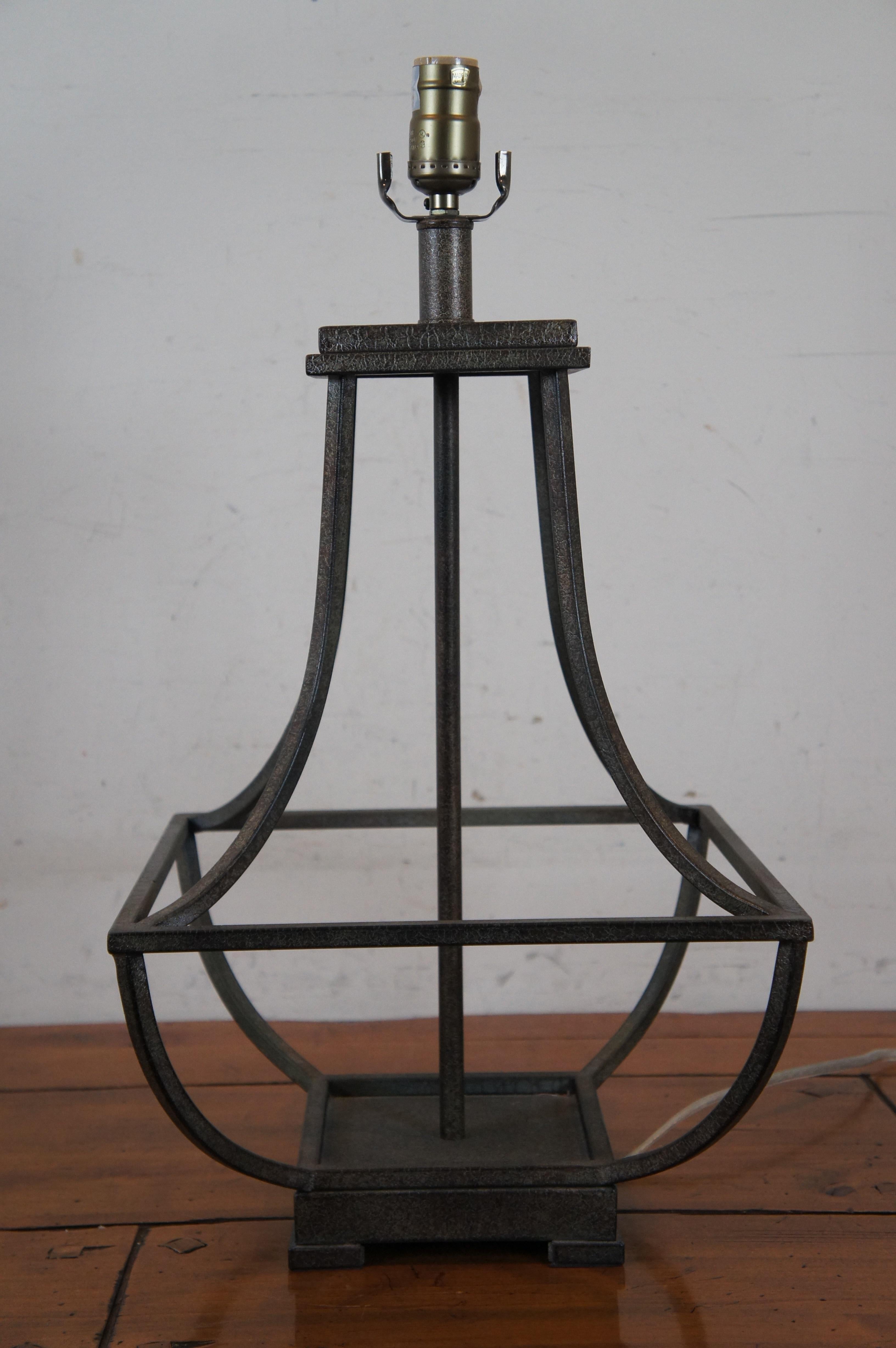 2 Vintage Deerfield-Lampen aus Eisen mit Craquelé-Finish, offen, 31