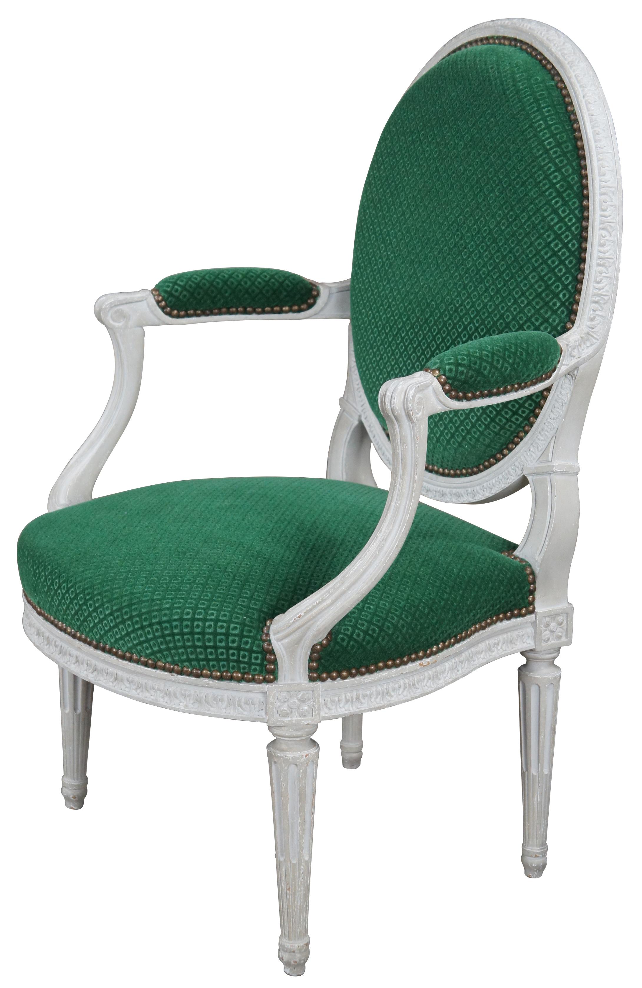 2 offene Vintage-Stühle mit Ballonrückenlehne im französischen Hepplewhite-Stil, George III.-Stil, Grün im Zustand „Gut“ im Angebot in Dayton, OH