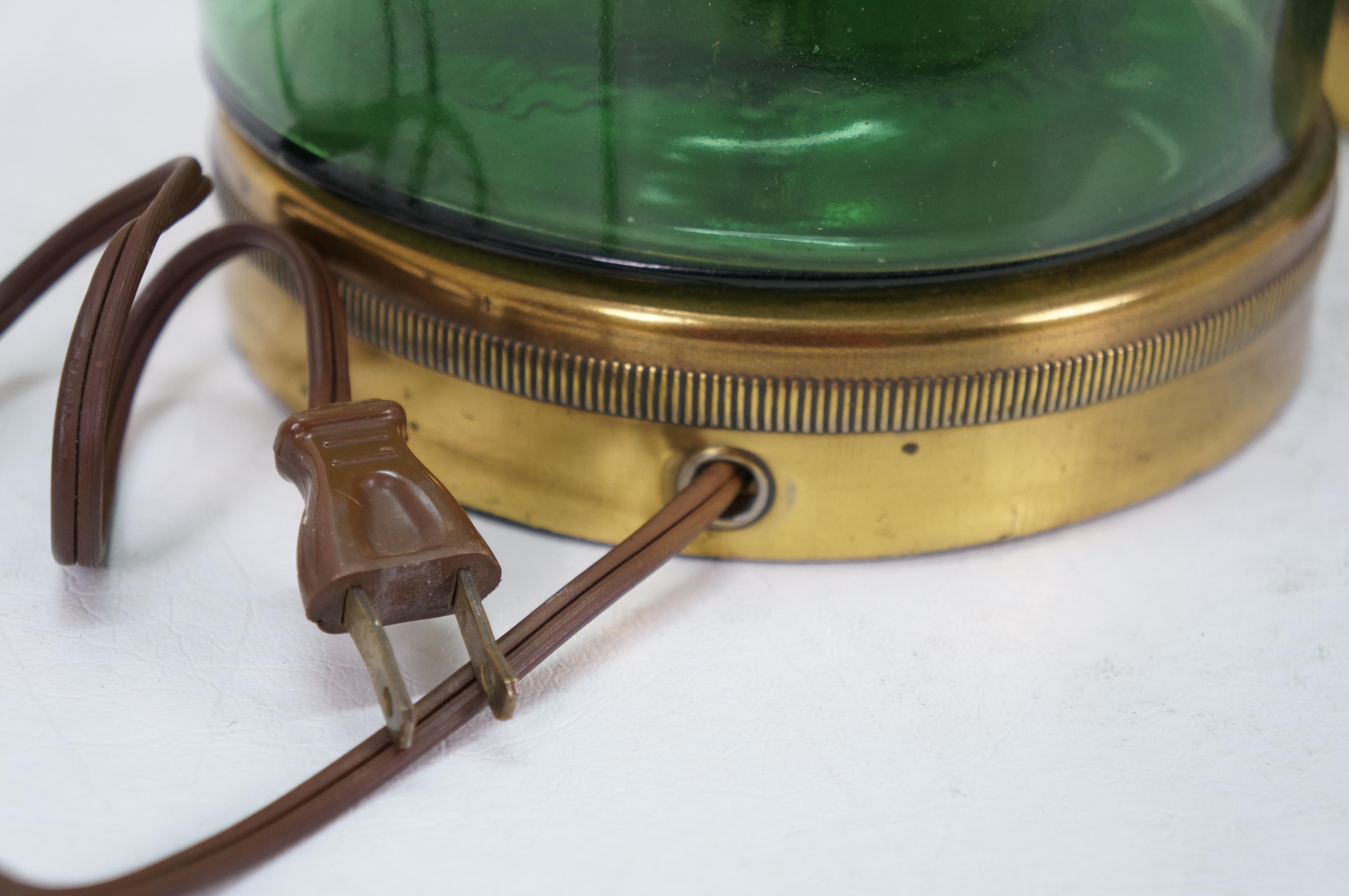 2 Paire de lampes de table en verre vert vintage avec bouteille de vin Magnum 24