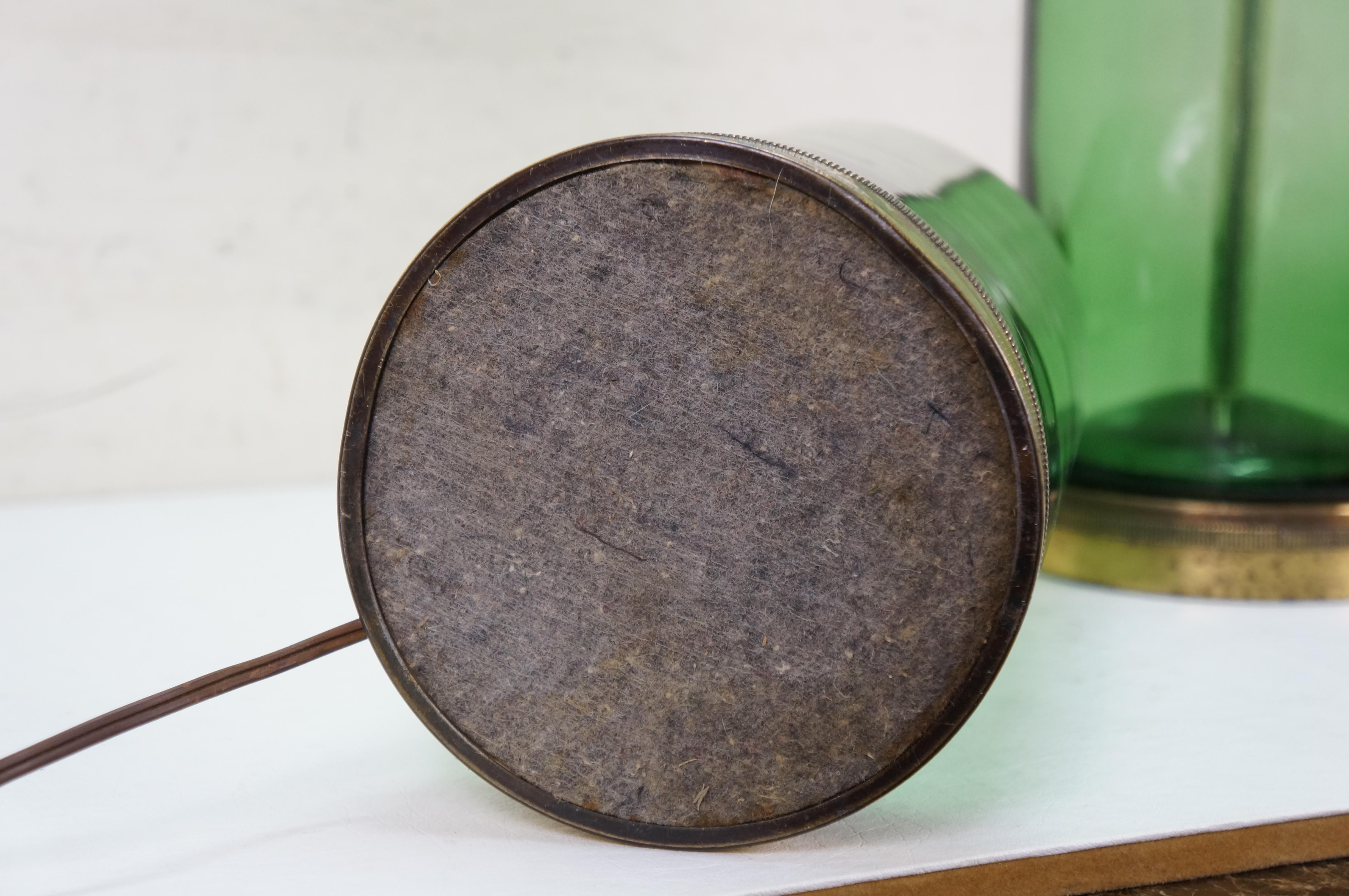 2 Paire de lampes de table en verre vert vintage avec bouteille de vin Magnum 24