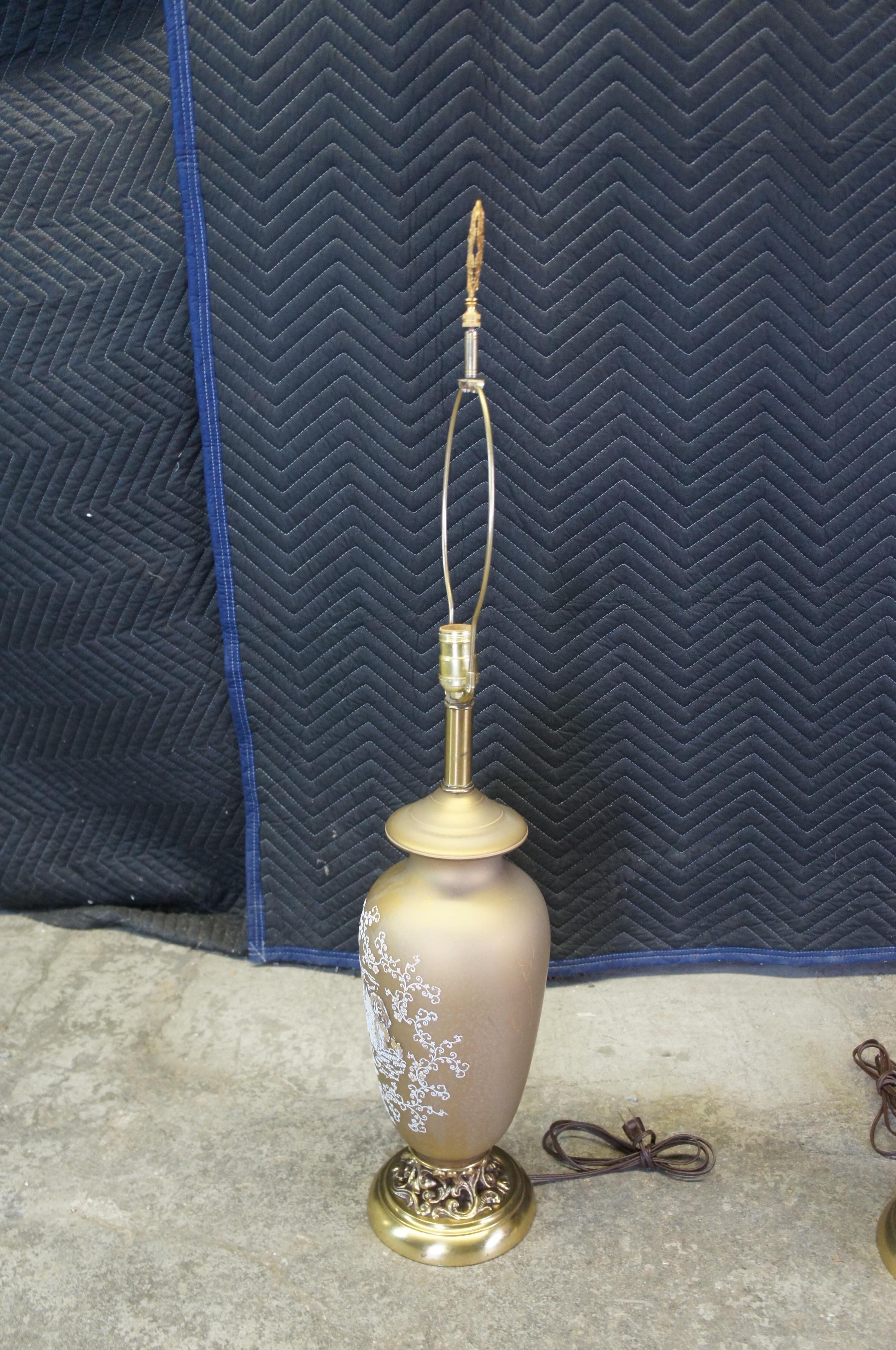 Porcelaine 2 lampes japonaises vintage Moriage Satsuma Pagoda Landscape Gold Filligree 40