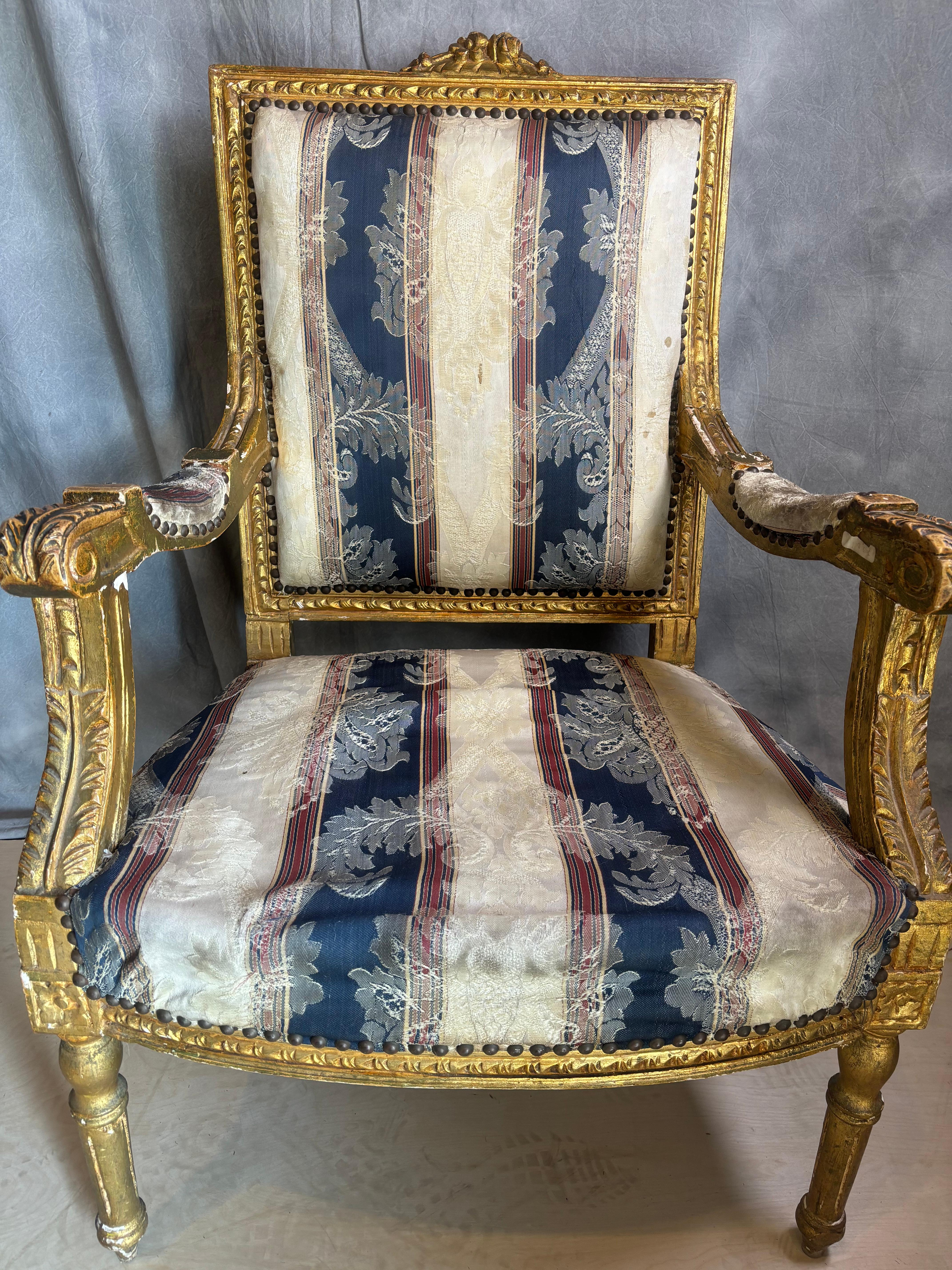 2 chaises de salon vintage - cadre doré en vente 3
