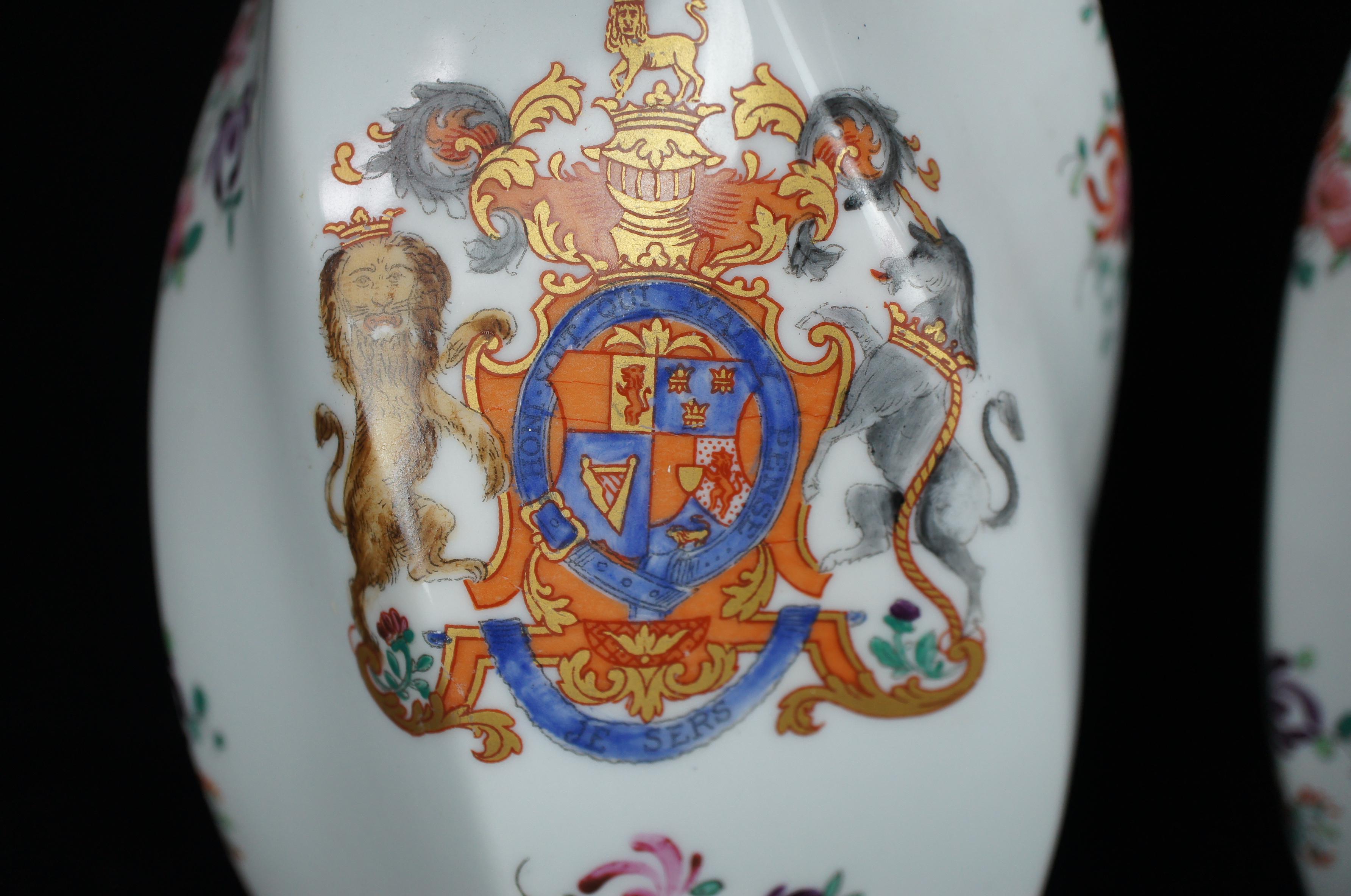 2 Vintage Porcelaine De Paris Lidded Coat of Arms Mantel Urn Crest Shield France 6