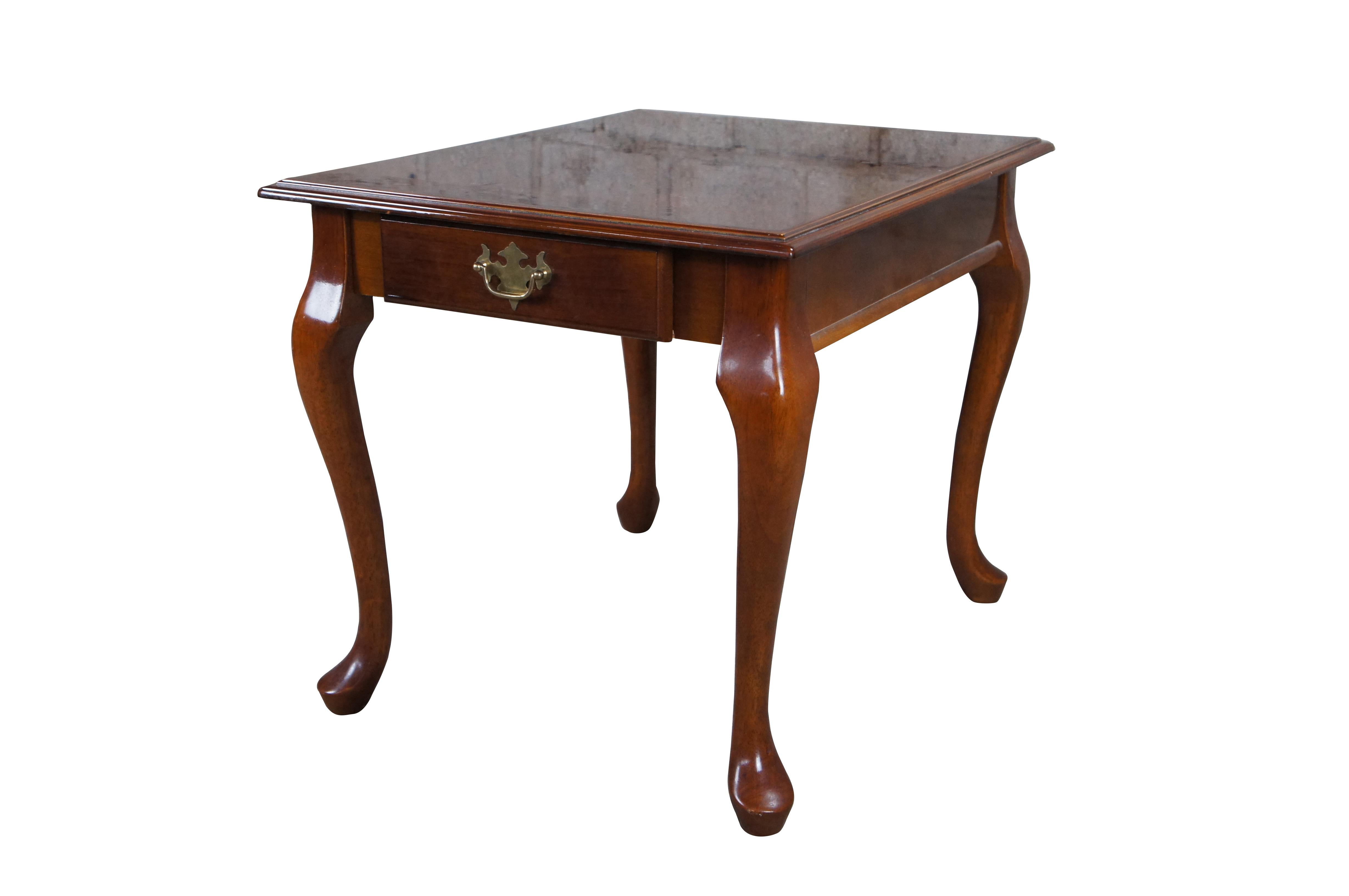 2 Vintage Queen Anne Cherry Side End Accent Nightstand Tables 26