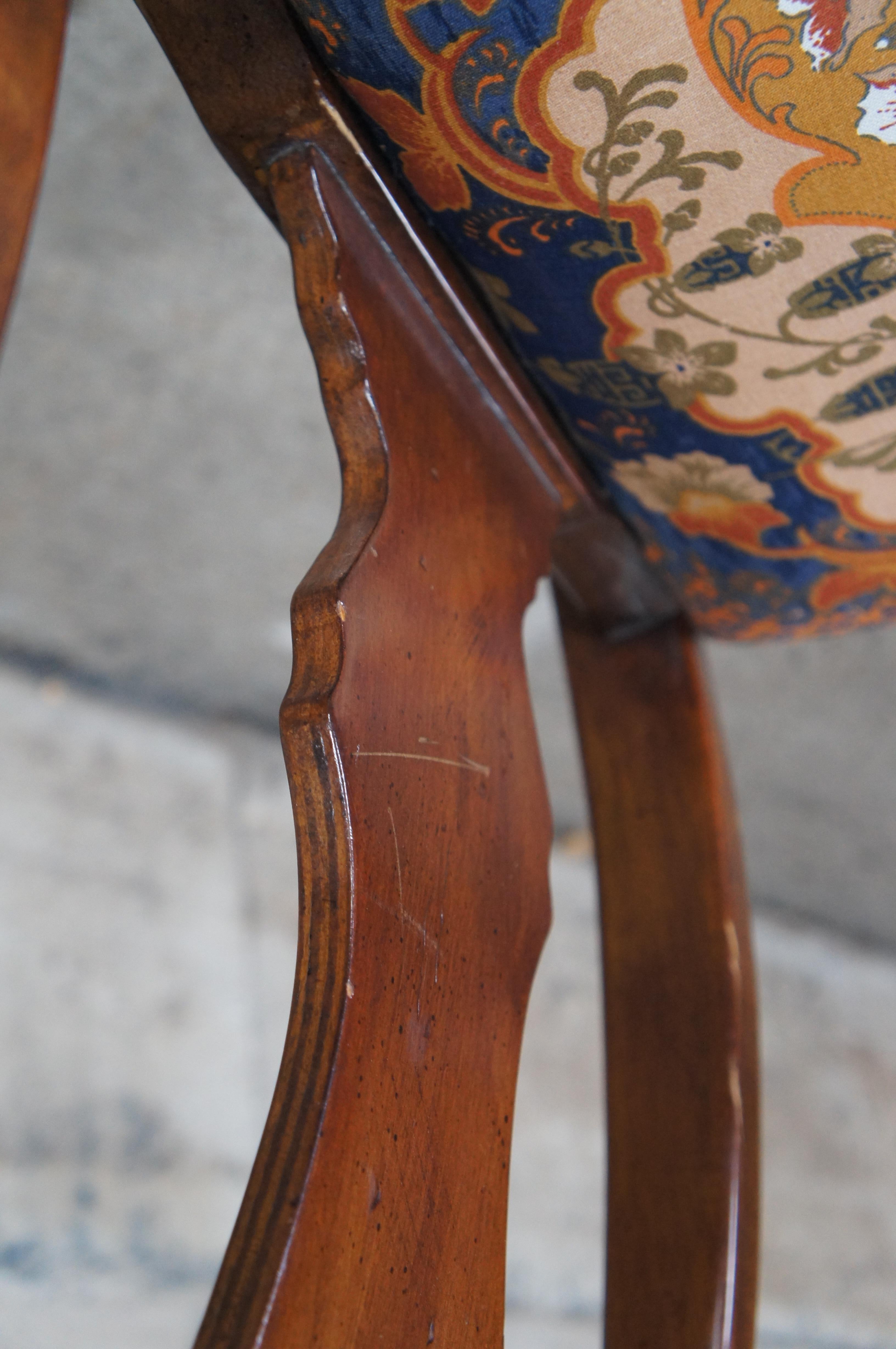Upholstery 2 Vintage Queen Anne Mahogany Dining Side Chairs Chinoiserie Silk Fabric Pair For Sale