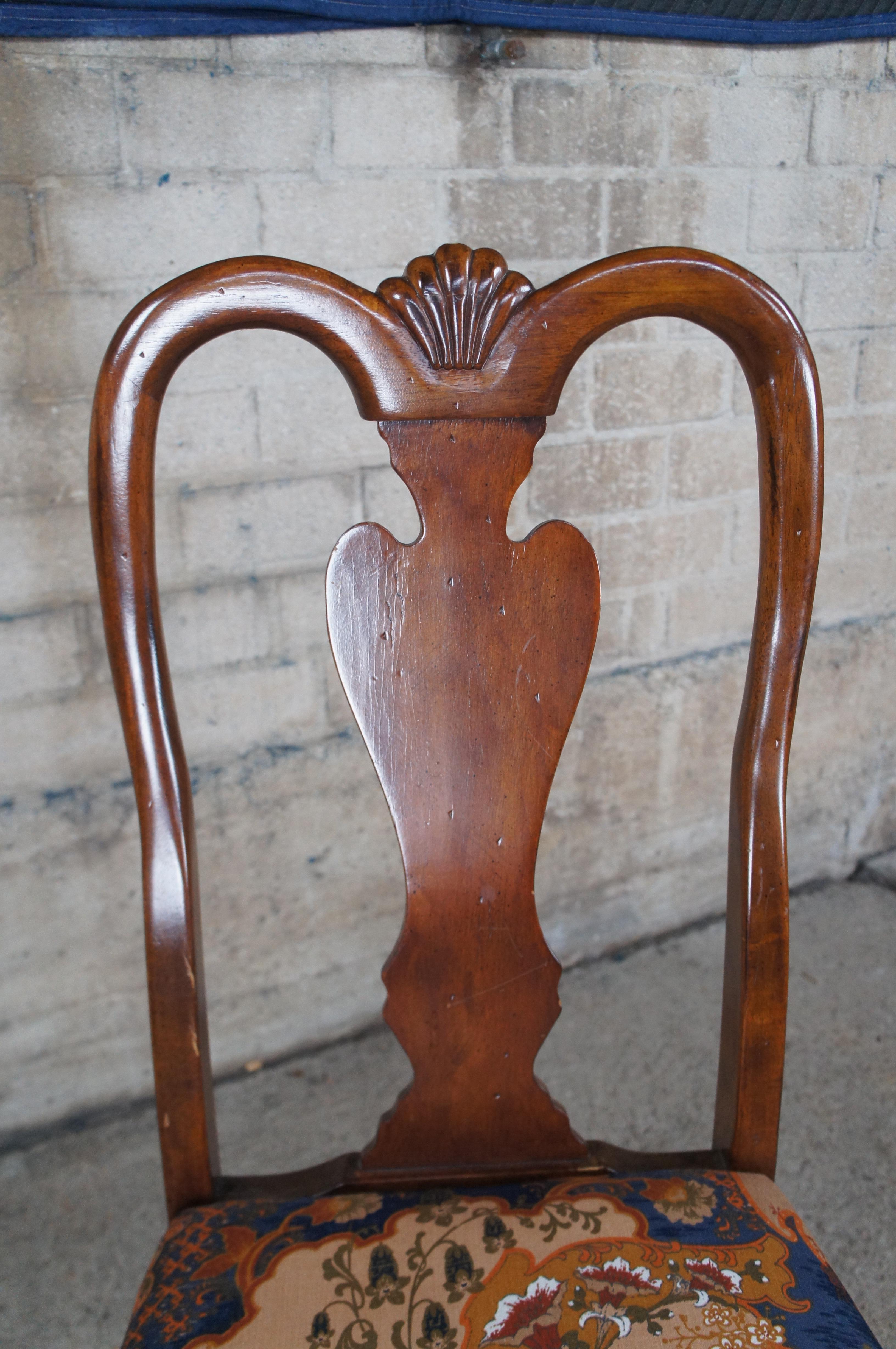 2 Vintage Queen Anne Mahogany Dining Side Chairs Chinoiserie Silk Fabric Pair For Sale 1
