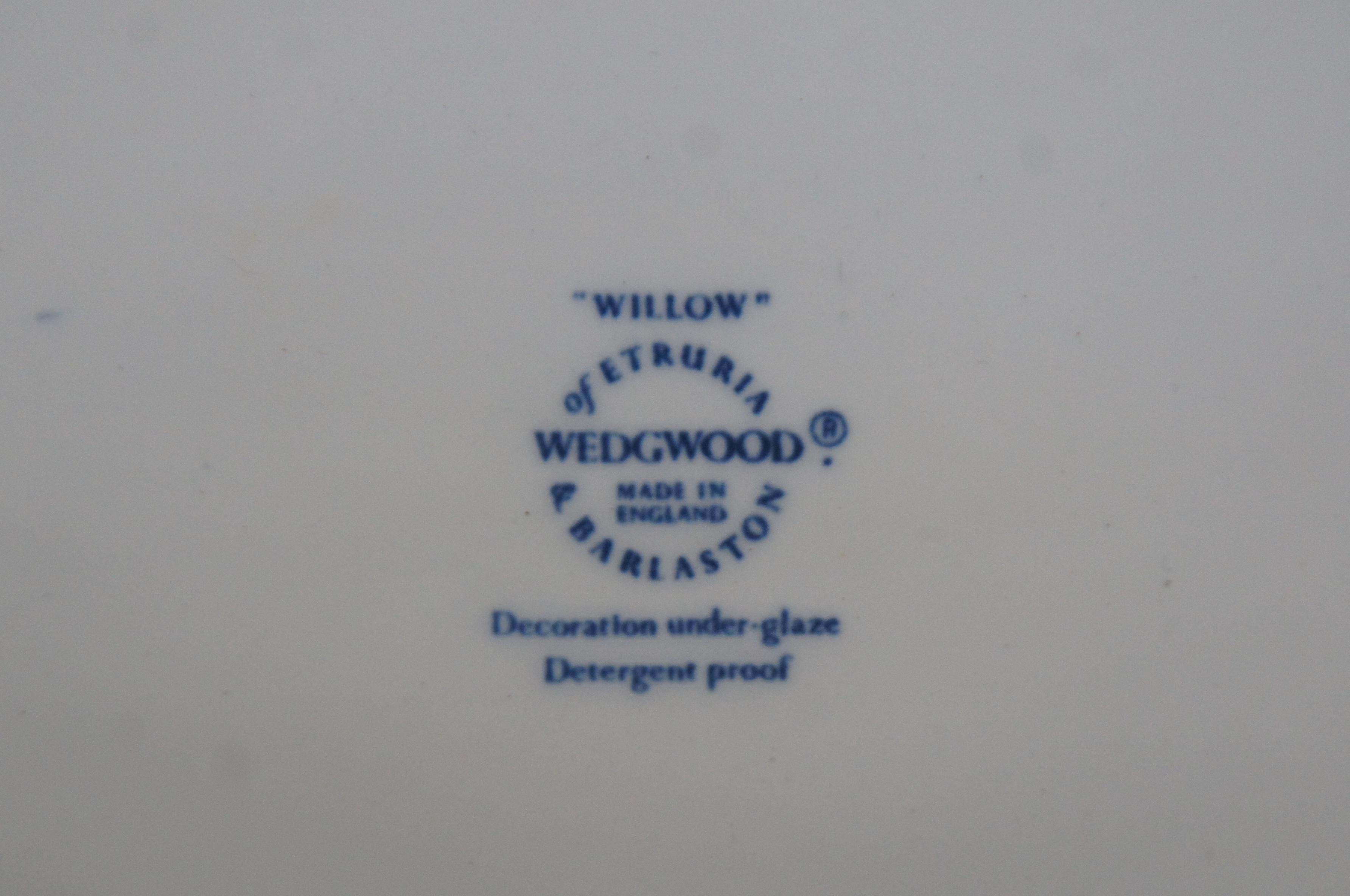 2 Vintage Wedgwood Porcelain Blue Willow Serving Platter & Casserole Dish 2