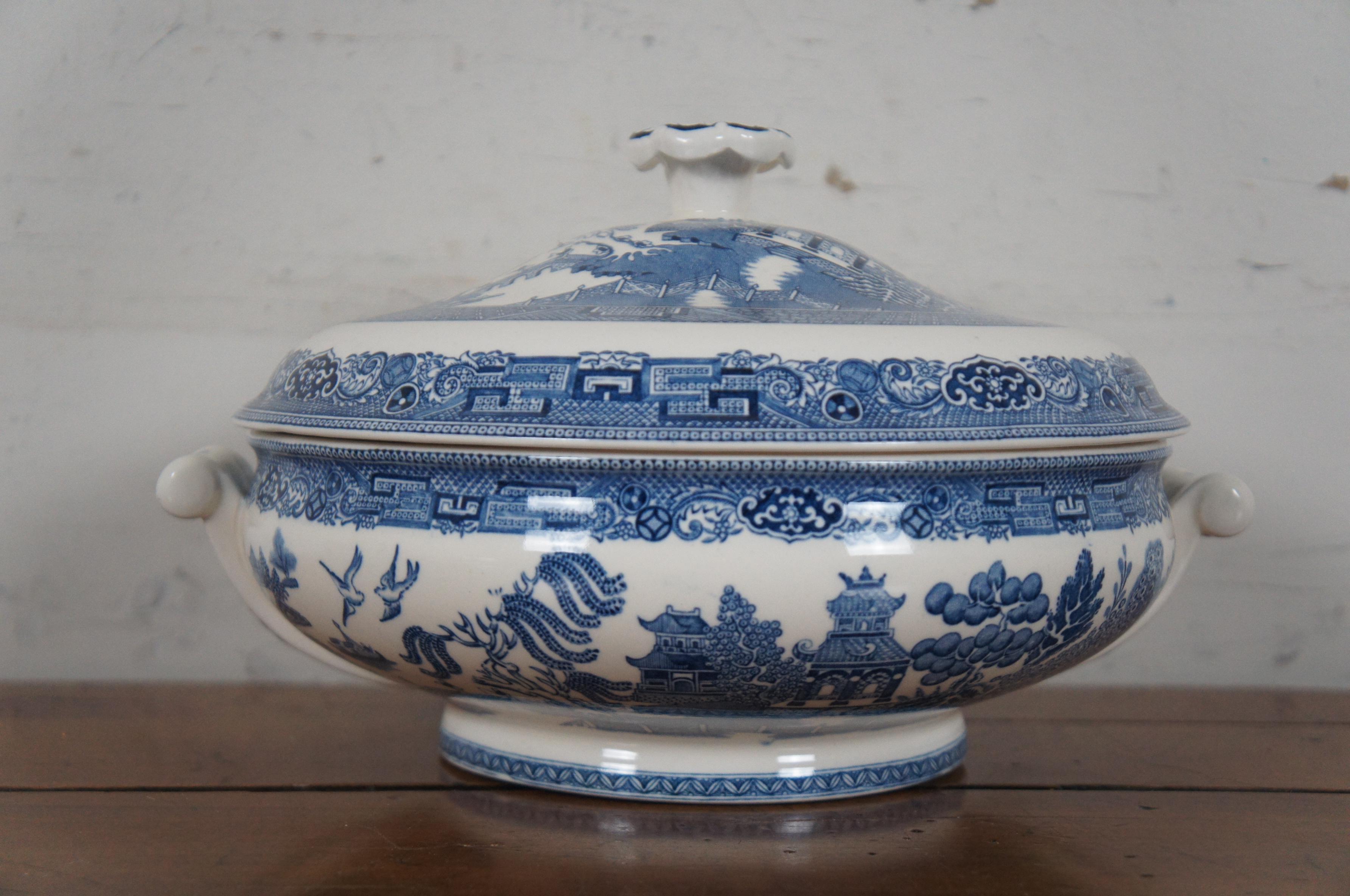 Chinoiserie 2 Vintage Wedgwood Porcelain Blue Willow Serving Platter & Casserole Dish