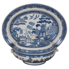 2 Retro Wedgwood Porcelain Blue Willow Serving Platter & Casserole Dish