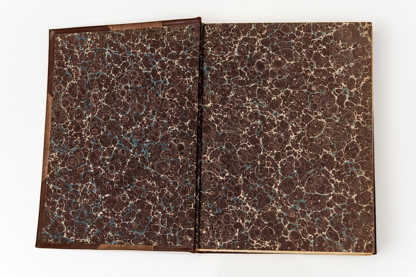 2 Vol. Charles M. I., Viaggi in Arabia Deserta. Edizione nuova e definitiva. Con un'introduzione di T.E. Lawrence. Frontespizio illustrato con ritratto dell'autore C.M. I.C. Doughty. Illustrazioni su tutta la superficie. Carta intestata