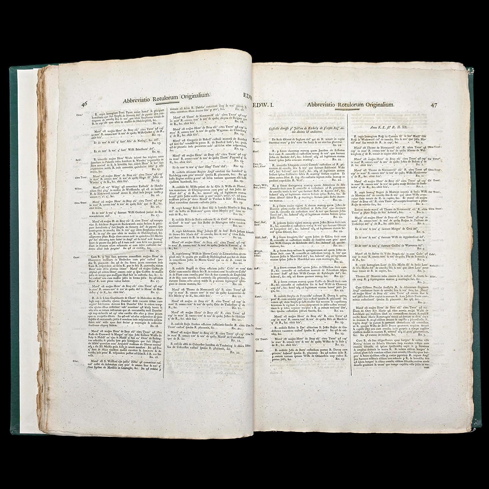 Britannique 2 Vols Antique Reference Book Set, Rotulorum Originalium, Public Records, Latin en vente