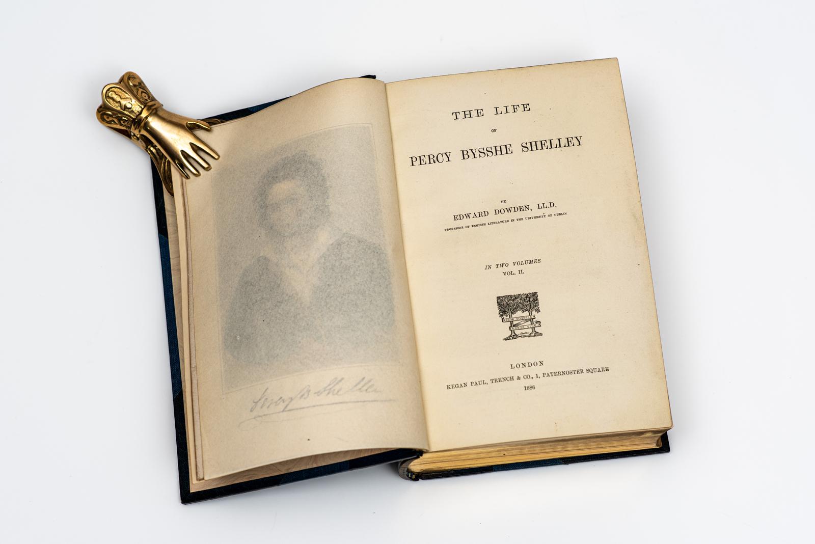 XIXe siècle 2 Volumes. Edward Dowden, La vie de Percy Bysshe Shelley. en vente