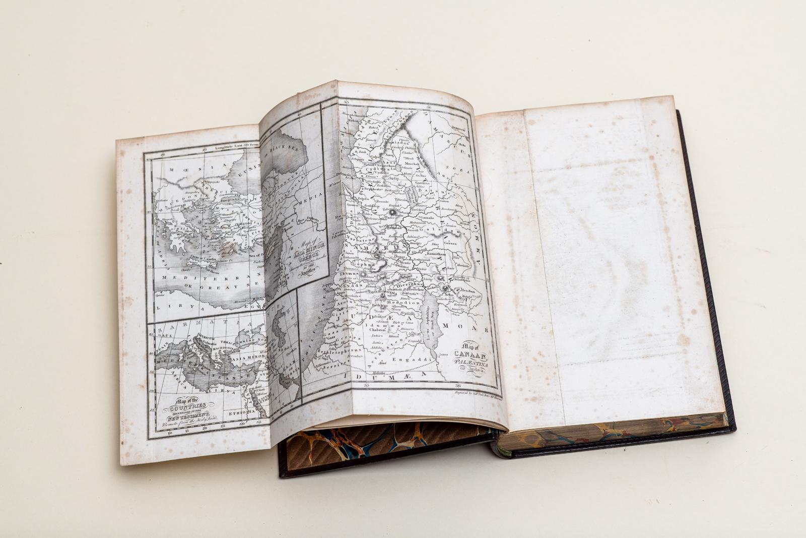 XIXe siècle 2 Volumes. William Whiston, Les œuvres de Flavius Josephus en vente