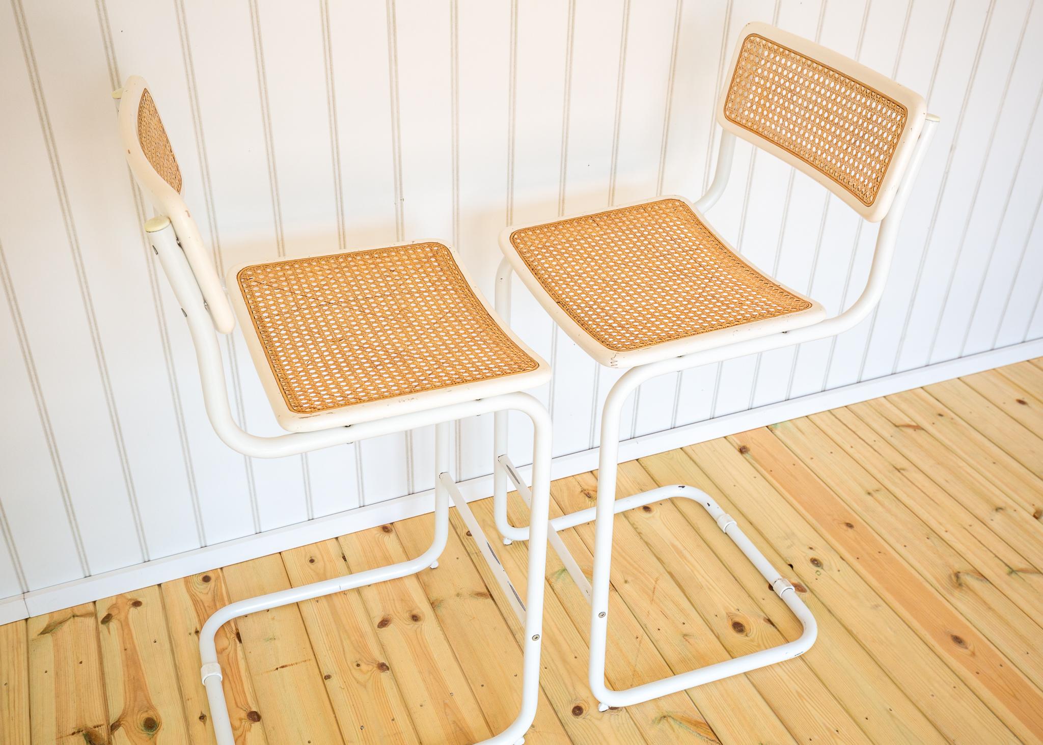 2 White Cesca Barstools Marcel Breuer B64 S64 Bauhaus Rattan Bar Chair MCM 1970s im Angebot 5