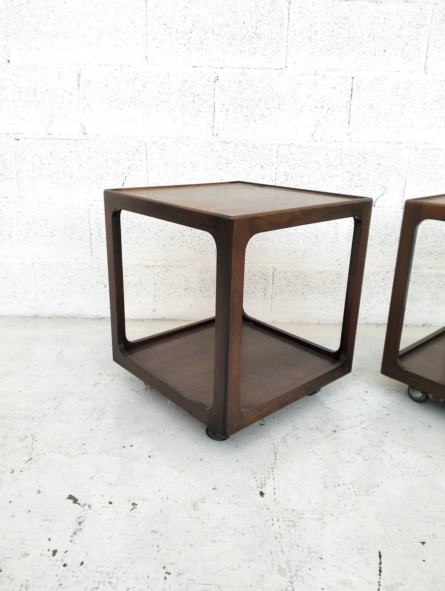 Italian 2 wooden midcentury side tables with wheels, trolleys 1960s For Sale