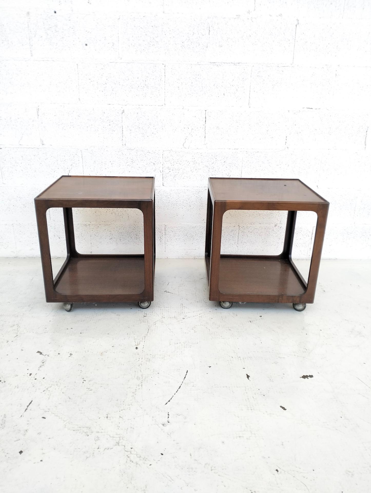 2 wooden midcentury side tables with wheels, trolleys 1960s For Sale 1