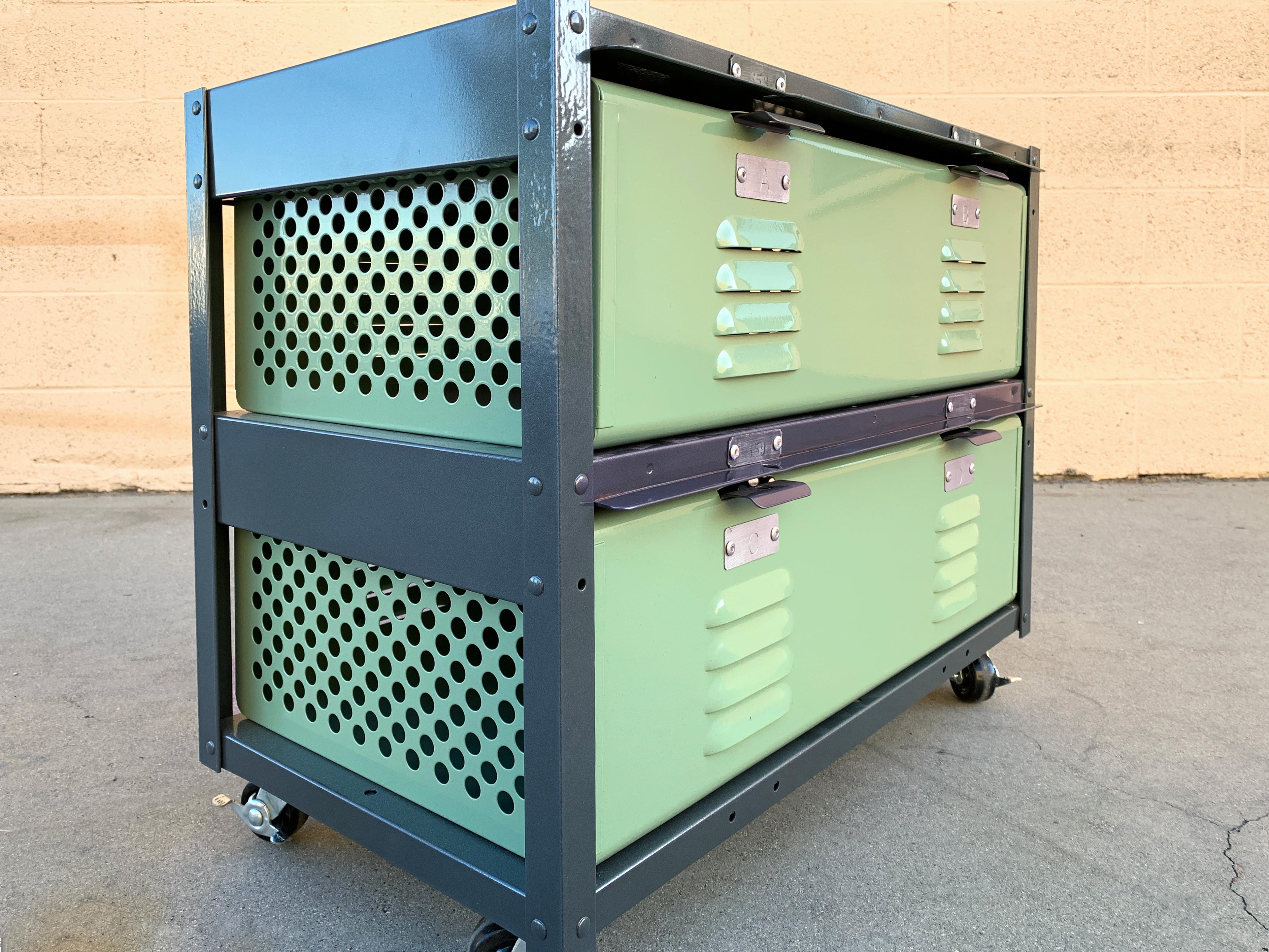 Our newly fabricated locker basket units are inspired by the midcentury classics we've been refinishing for years. Featured here is a 2 x 2 unit with sage green baskets (RAL6021) and a natural steel frame. This unit includes two specialty double