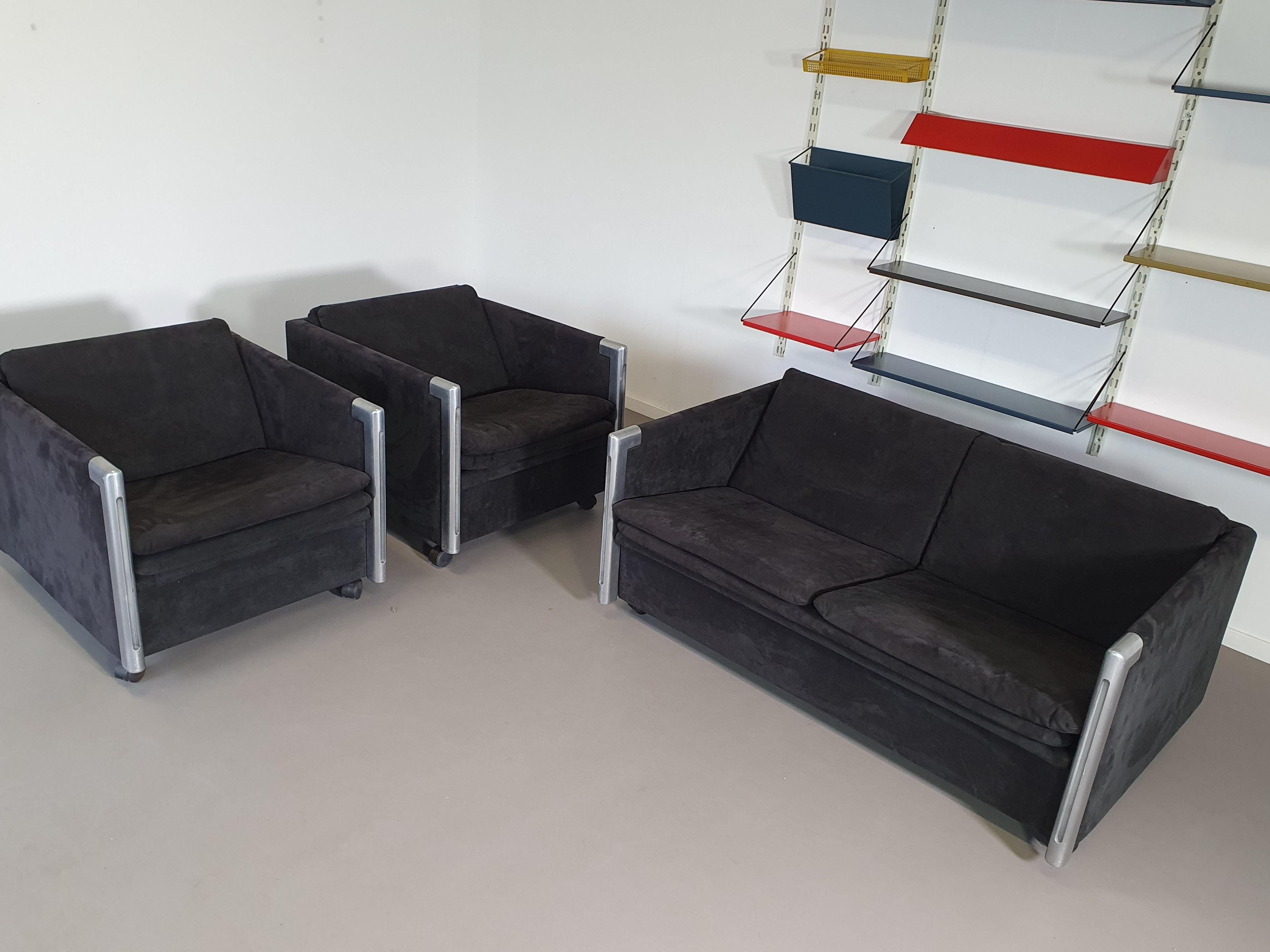 2 x Armchair (sz20) 1 x sofa (bz20) model Sandwich. Design by Claire Bataille  For Sale 4