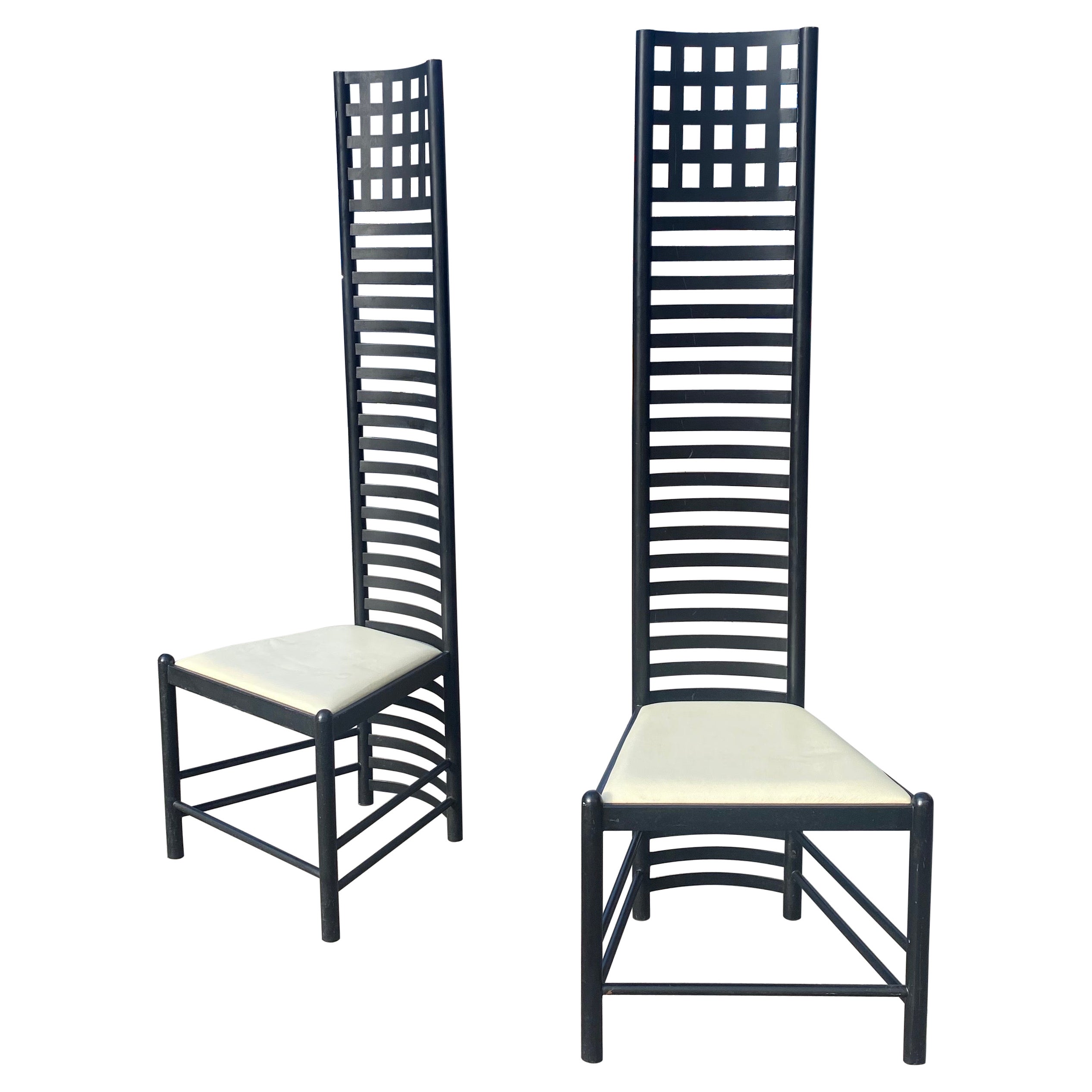 2 x Chaises d'après Charles Rennie Mackintosh Metal High Back Hill House 1980 en vente