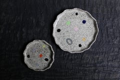 2 x Colourful Painted Plate Sets with Curvy Rim in Stracciatella Clay