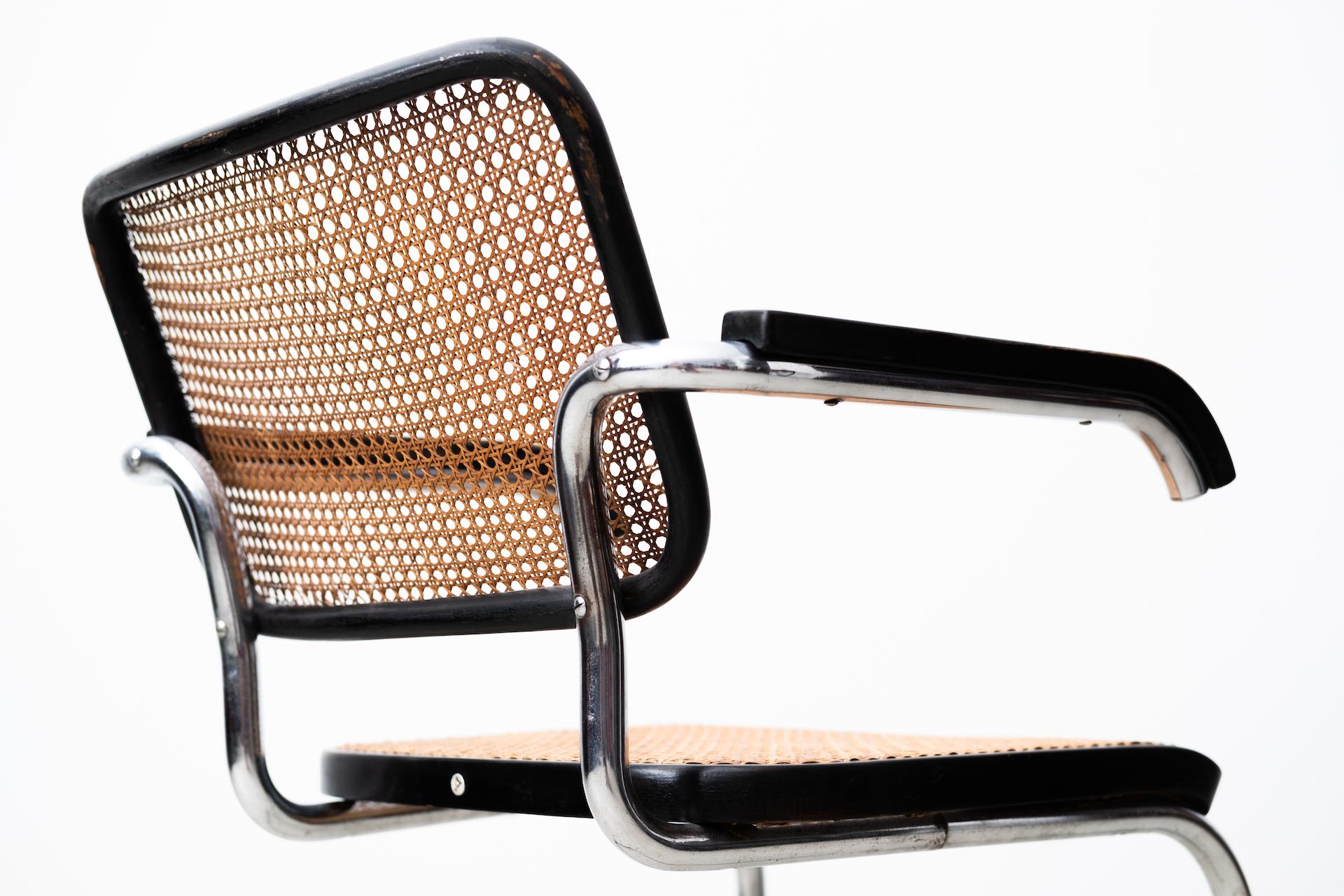 2 x original Bauhaus Armchair, B64 by Marcel Breuer for Thonet 1930 (Cescachair) For Sale 5