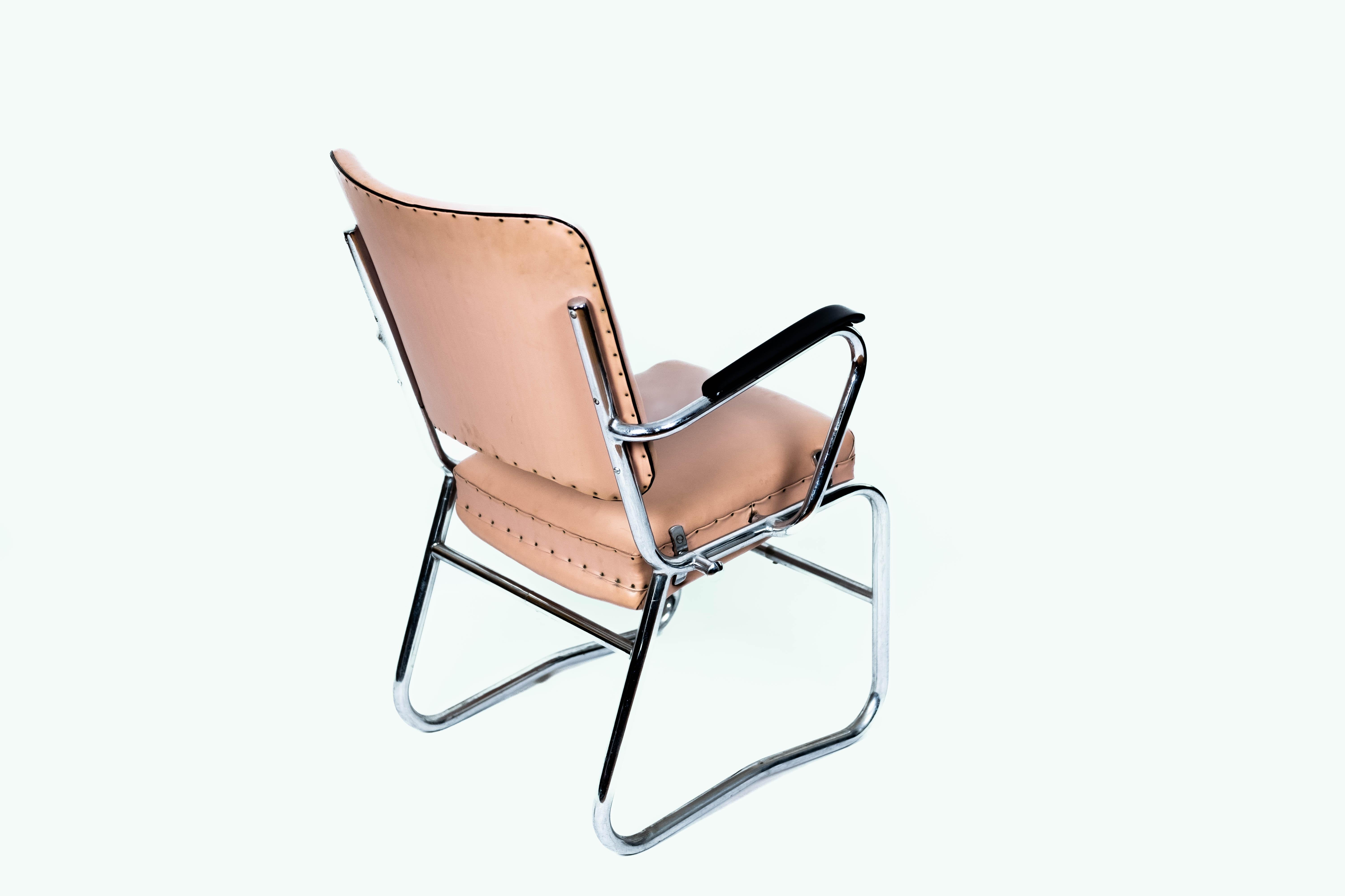 2 x Pink Midcentury Steelpipe-Armchair with rotatable seat (Netherlands, 1945) For Sale 2
