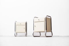 2 x Stahlrohr-Nachtkästchen im Bauhausstil, Entw./Ausf.: Auping (NED, um 1950)