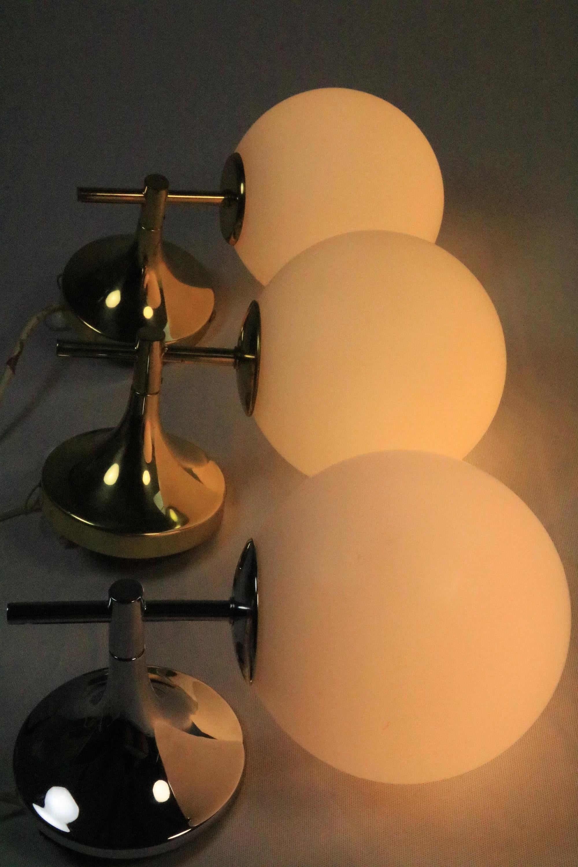 2 x Wall Lamp, Wall Sconce, Glass Balls, by TEMDE, Brass, 1970s For Sale 6